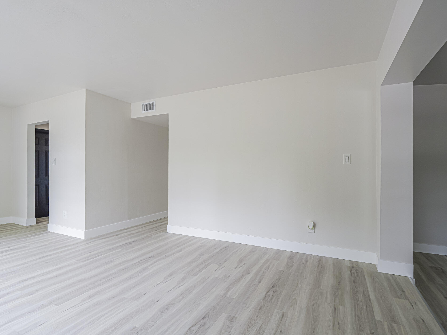 114 21st Street Sw Property Photo 9