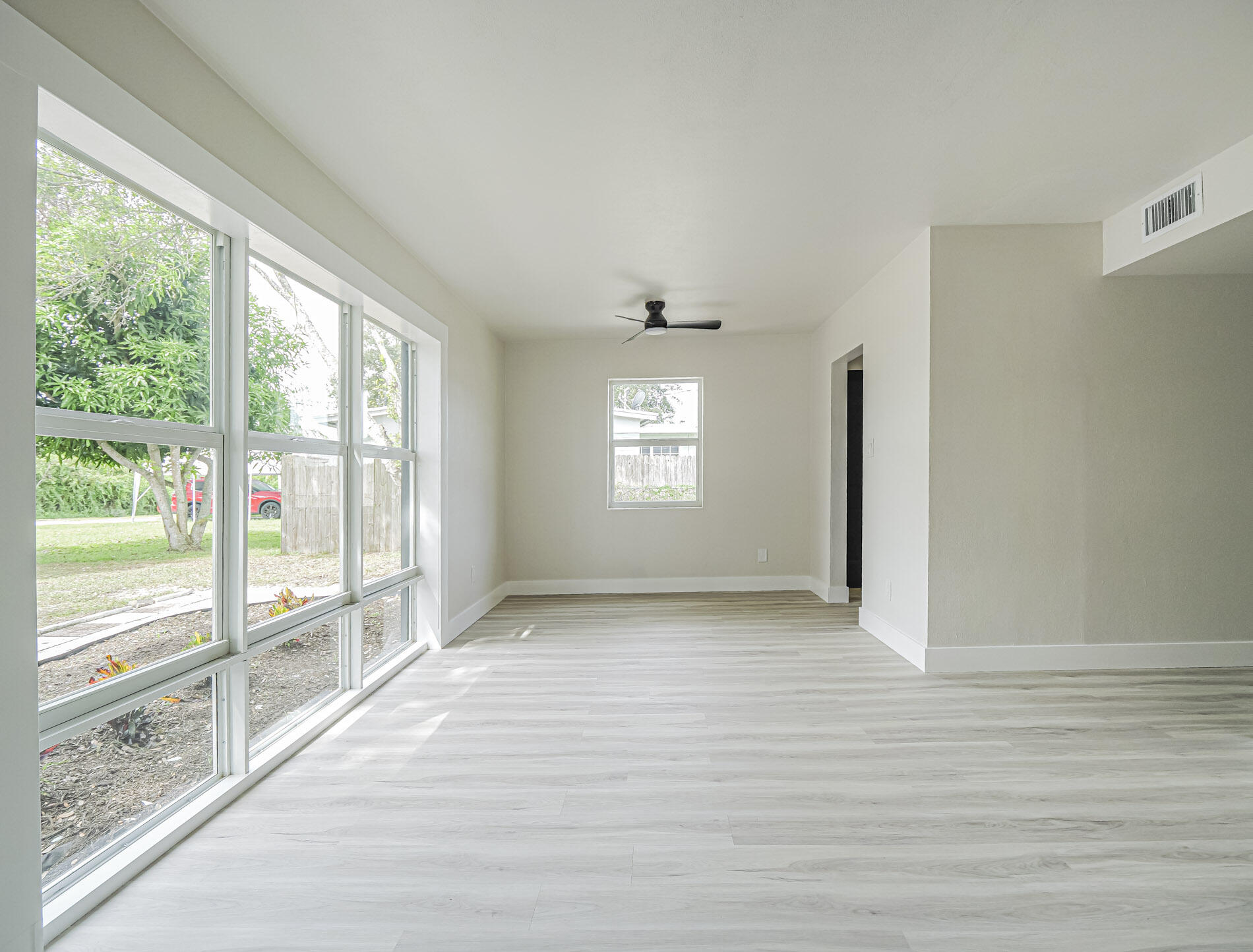 114 21st Street Sw Property Photo 11