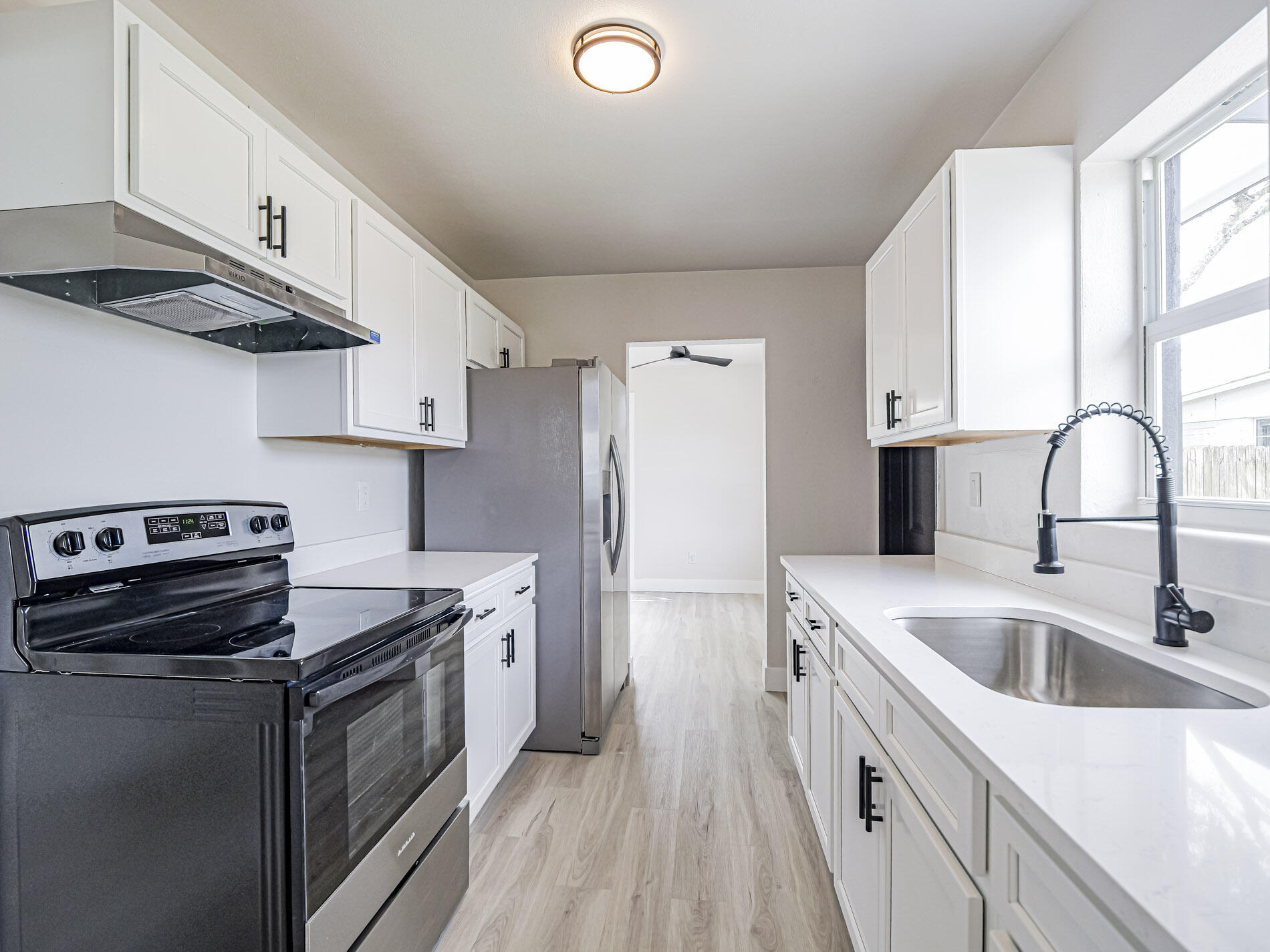 114 21st Street Sw Property Photo 14