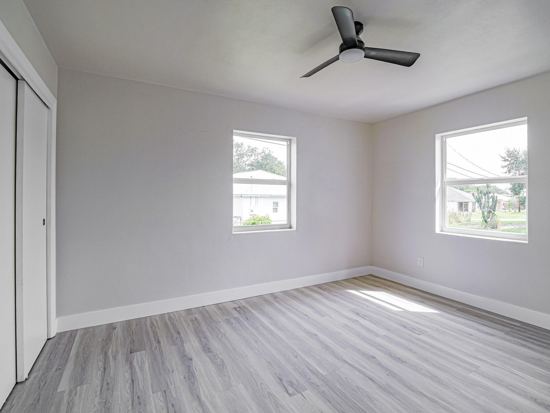 114 21st Street Sw Property Photo 21