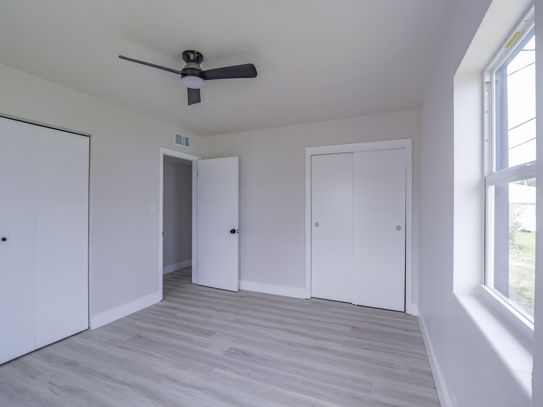 114 21st Street Sw Property Photo 22