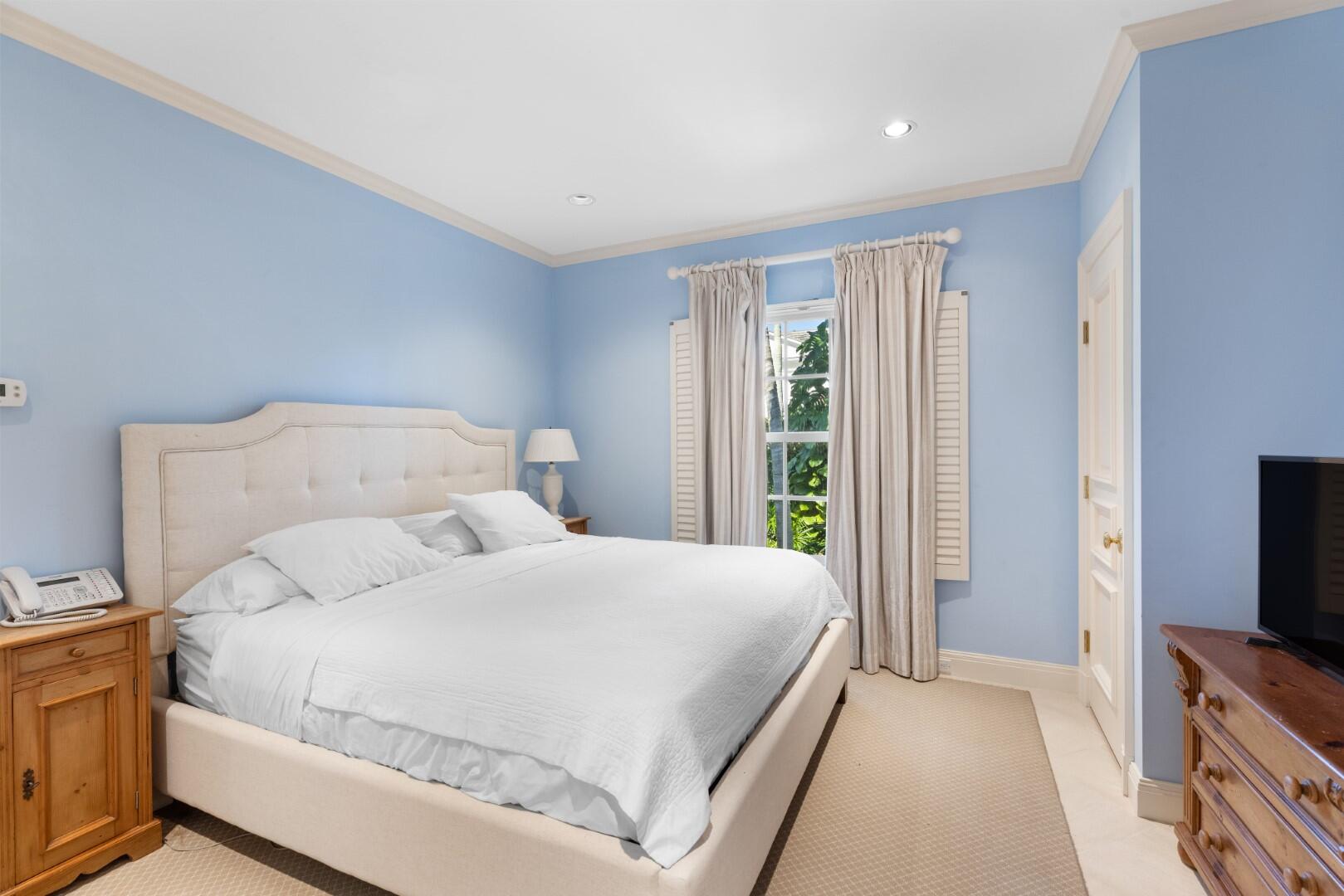 320 El Vedado Road Property Photo 64