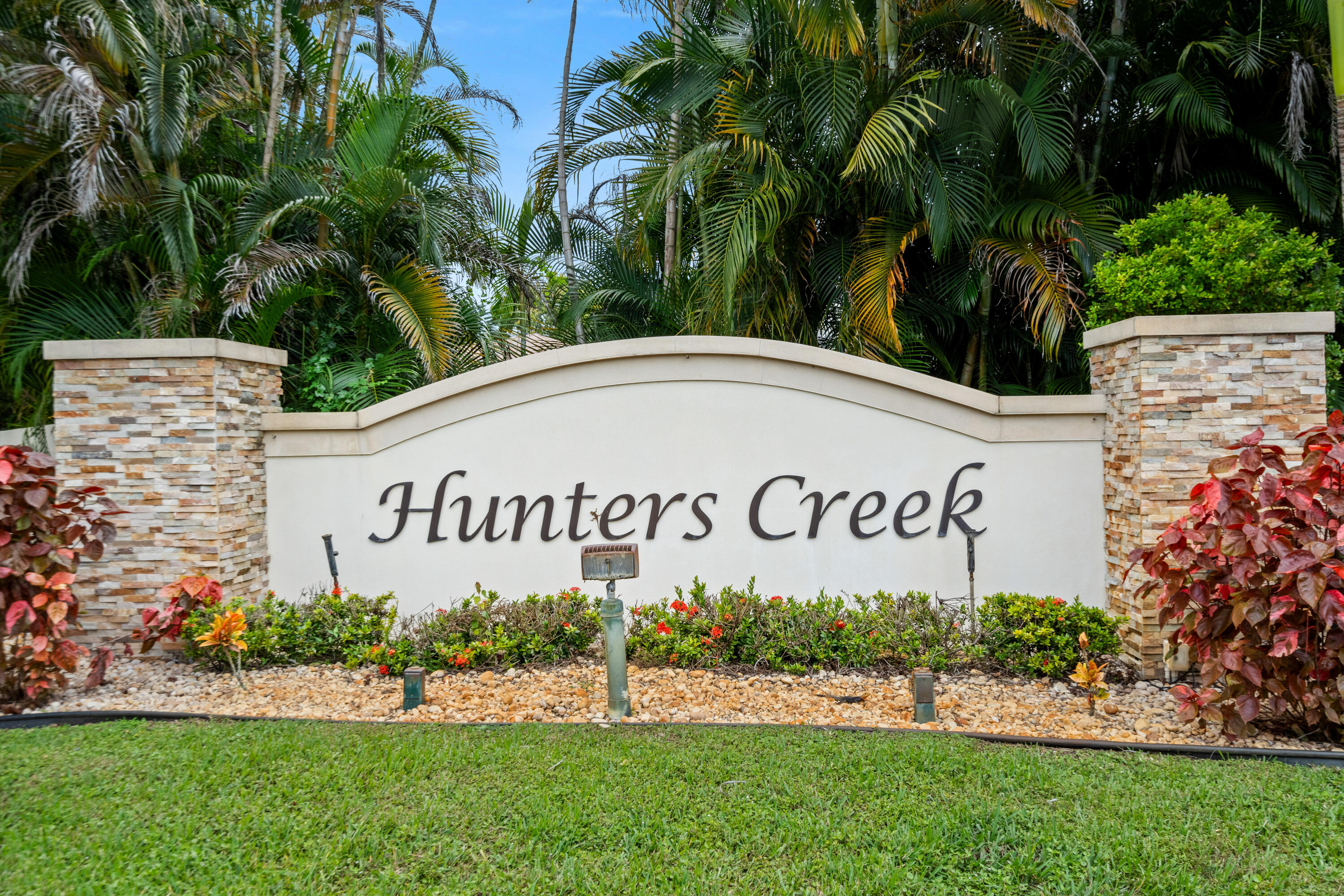 1873 Sw Hunters Club Way Property Photo 43