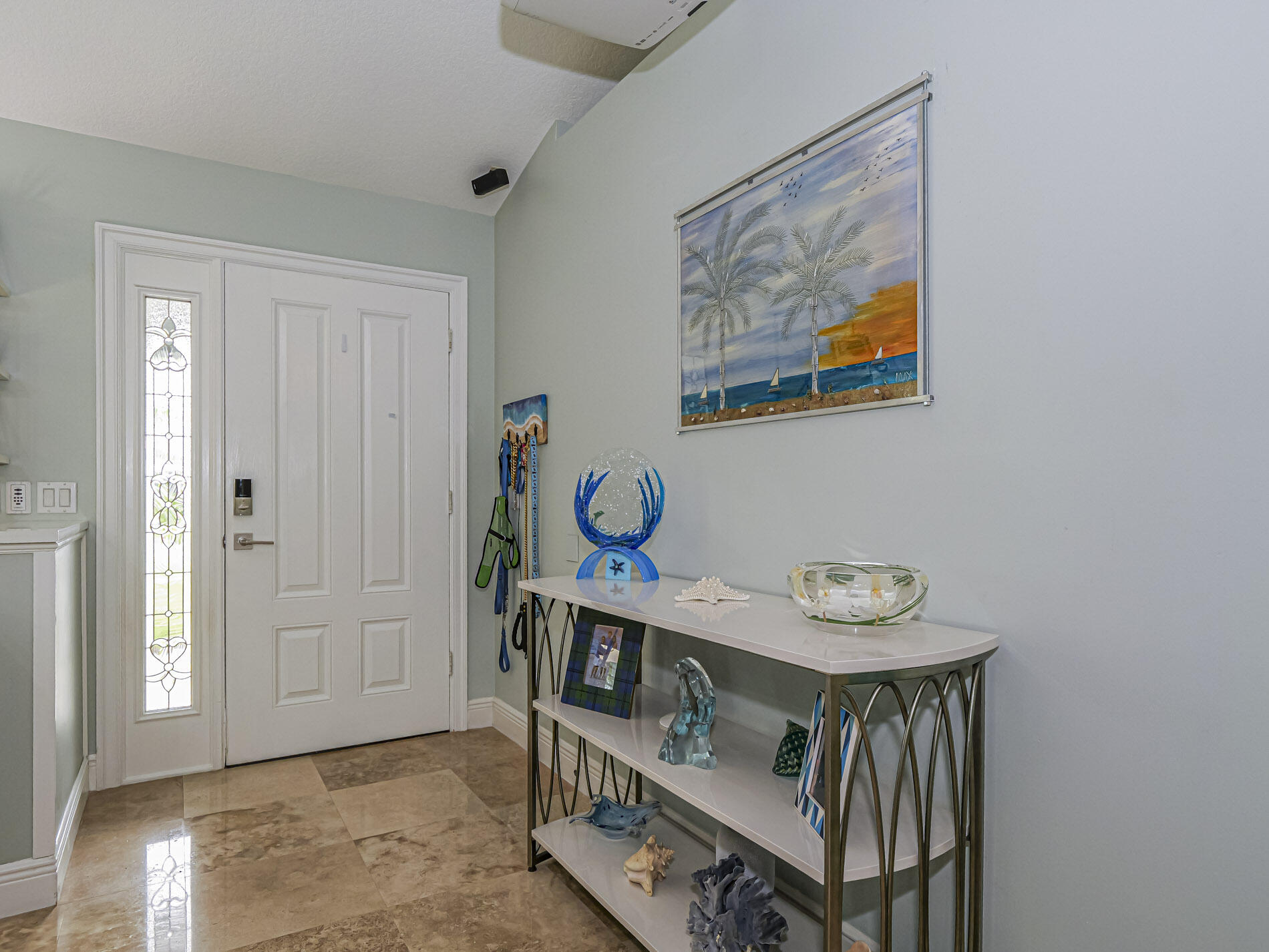 215 8th Terrace Property Photo 13