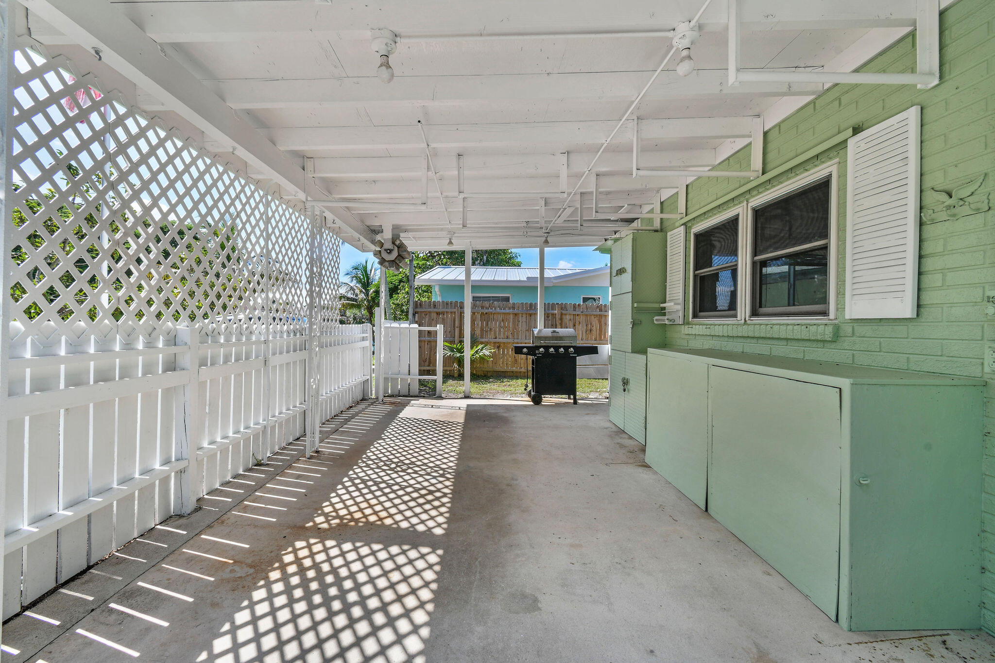 12229 Colony Avenue Property Photo 2