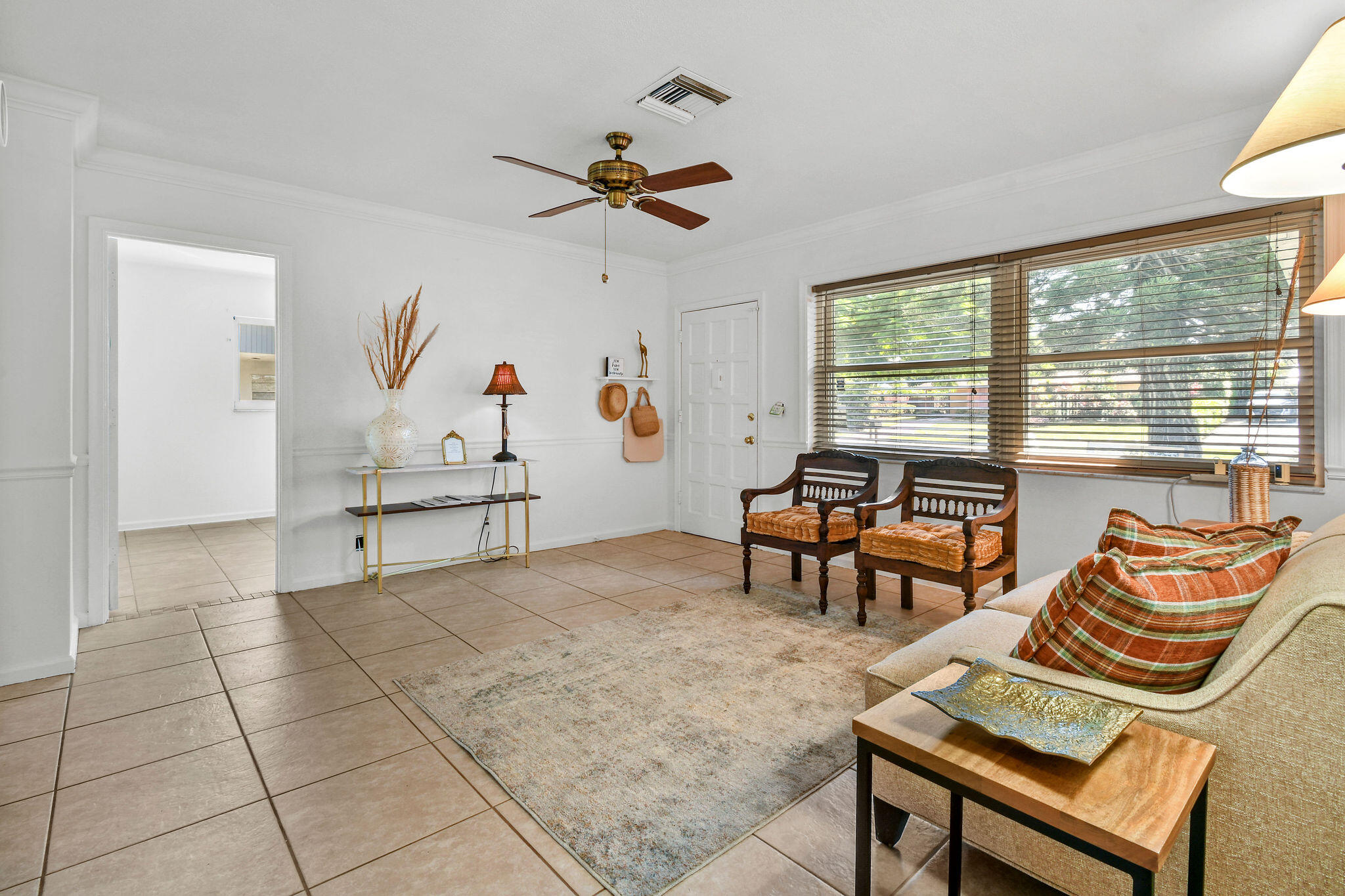 12229 Colony Avenue Property Photo 6