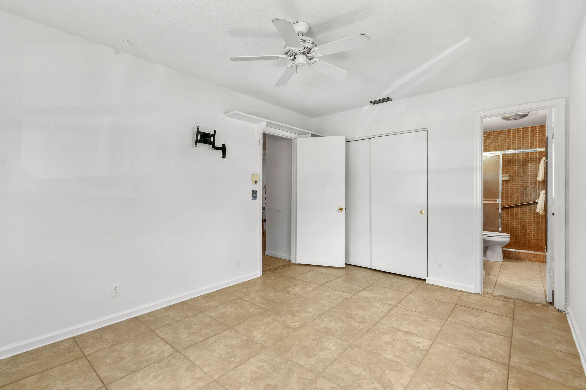 12229 Colony Avenue Property Photo 13