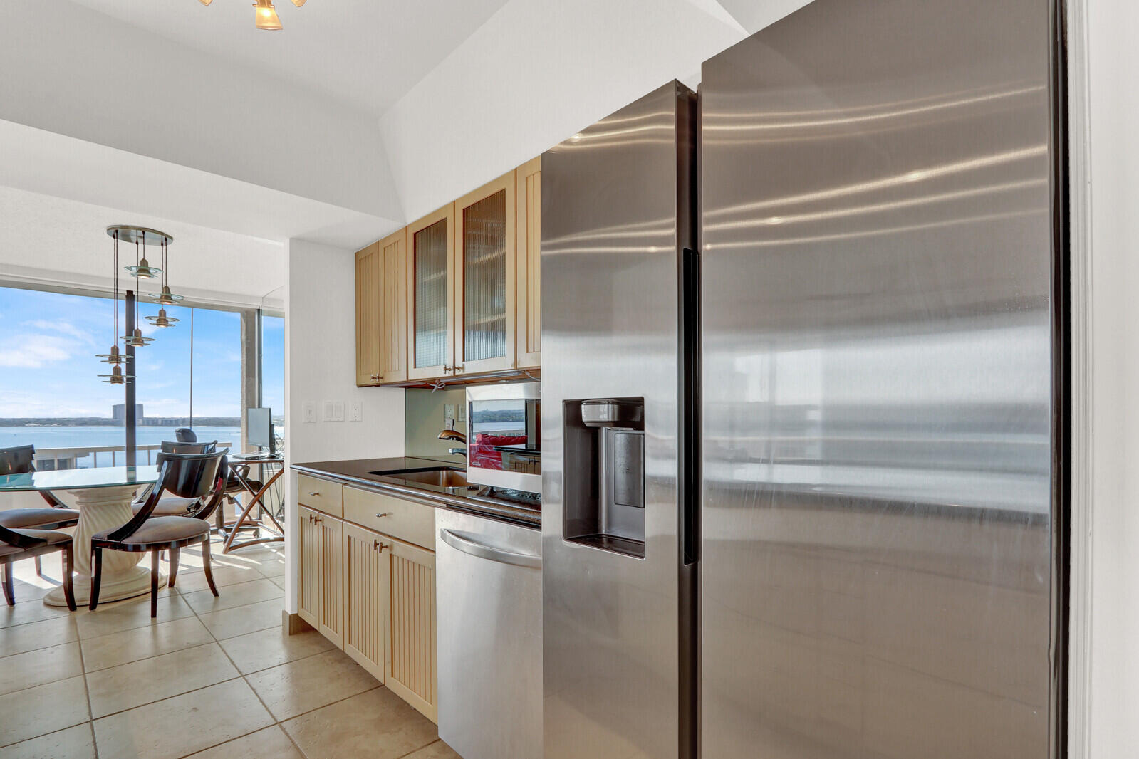 5510 N Ocean Drive 12b Property Photo 16