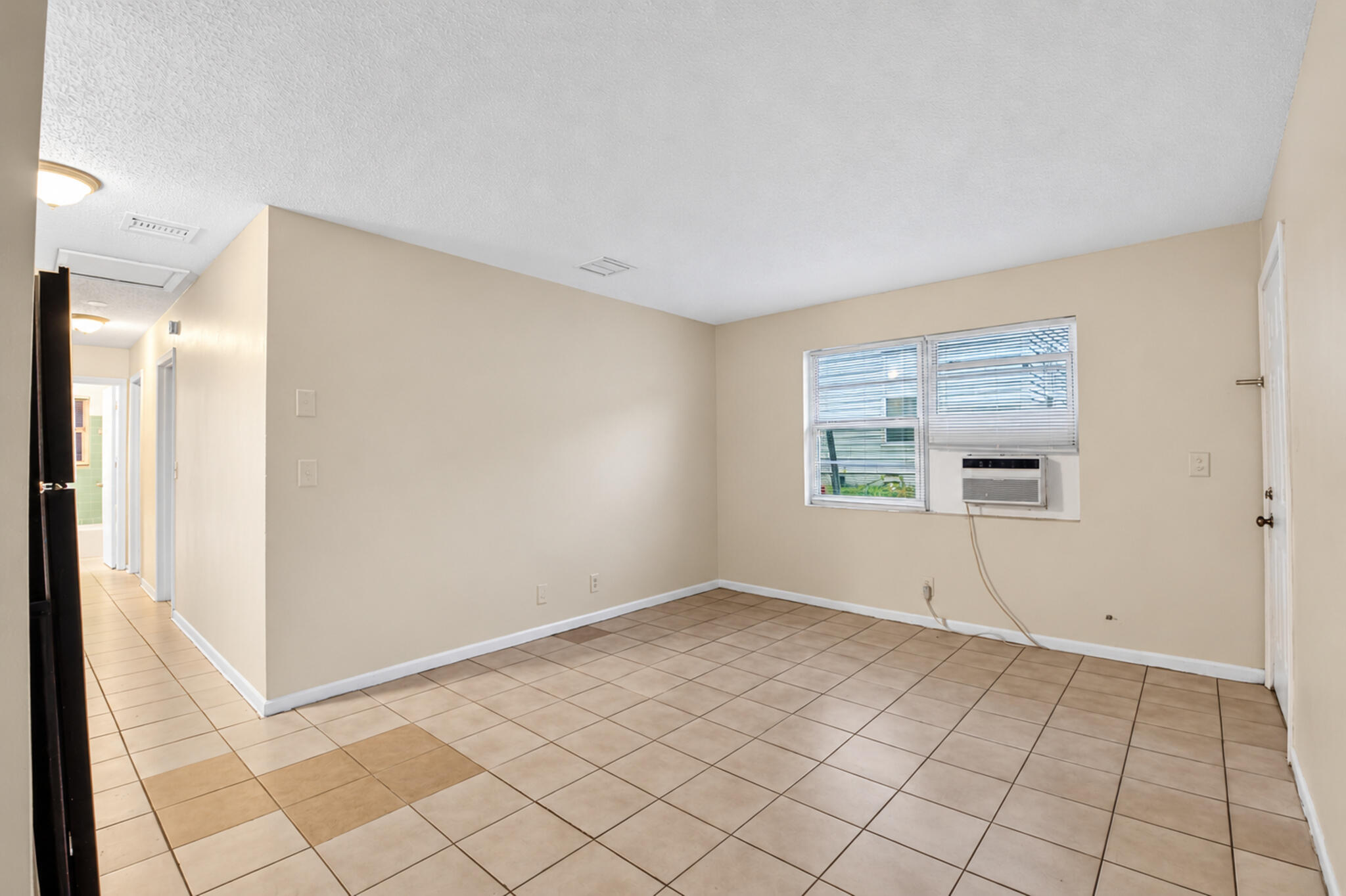 633 10th Street 1-5 Property Photo 11