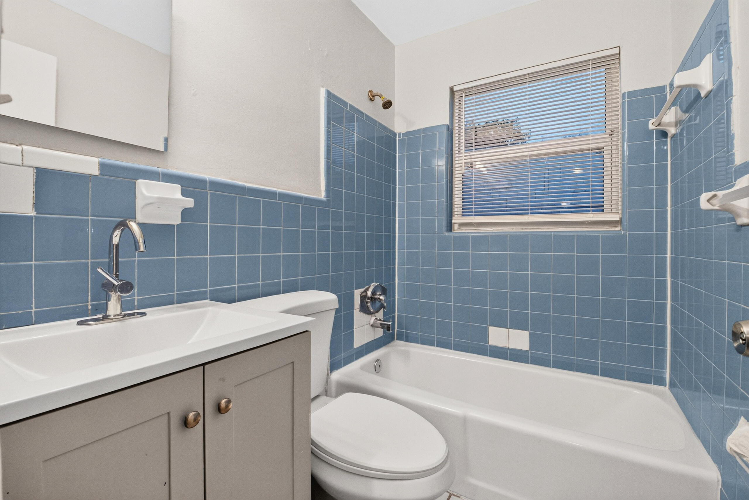 633 10th Street 1-5 Property Photo 18