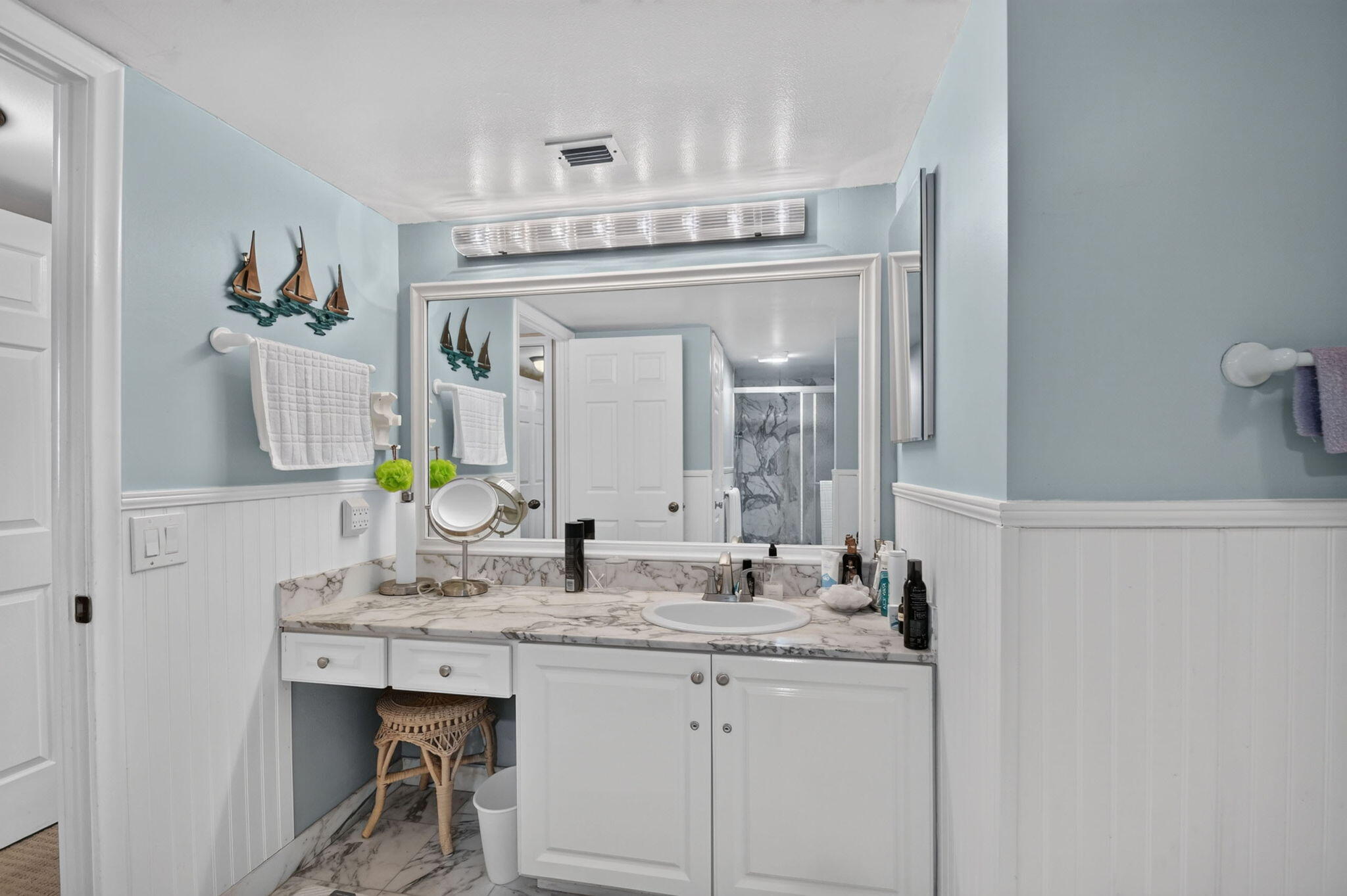 3400 N Ocean Drive 1808 Property Photo 16