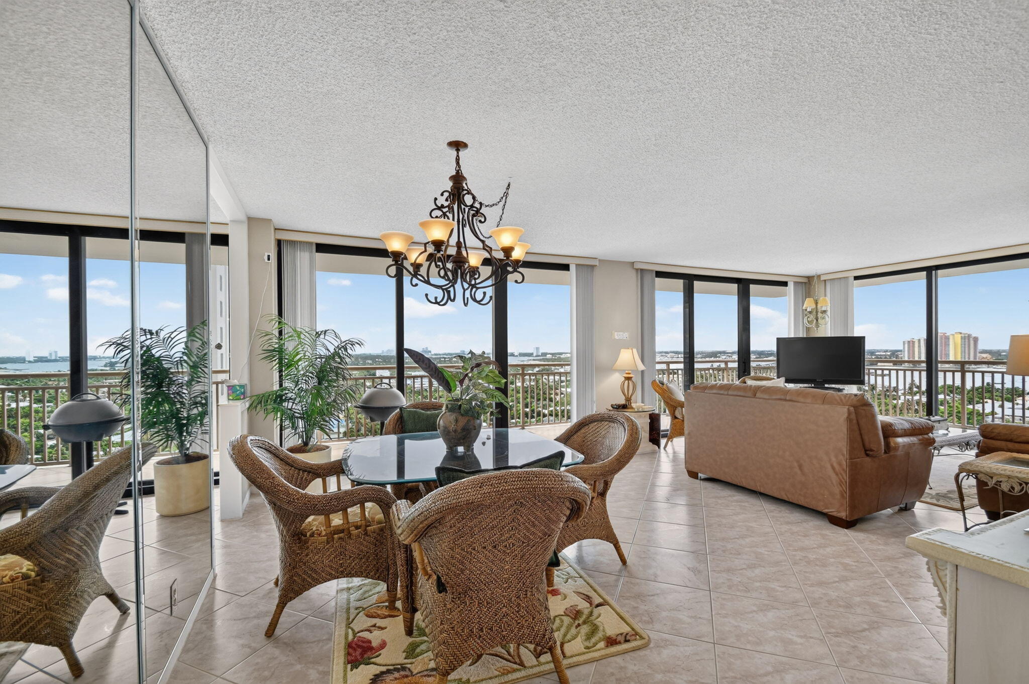 3400 N Ocean Drive 1808 Property Photo 33