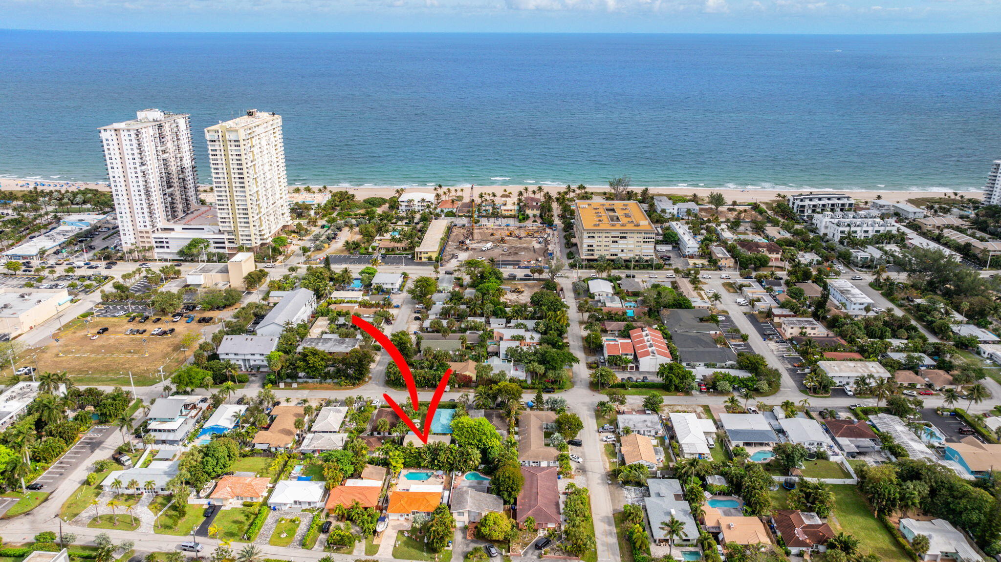 305 HIBISCUS Avenue Property Photo 1