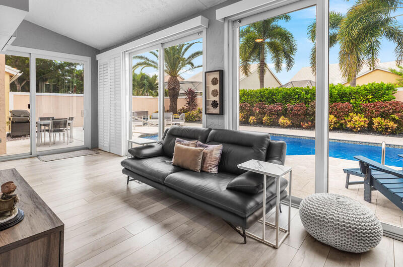 8367 Horseshoe Bay Road Property Photo 15