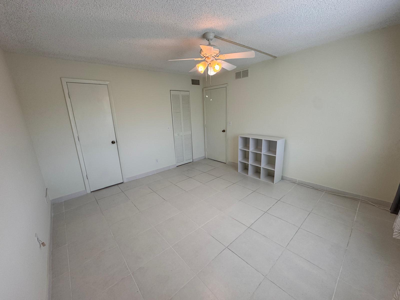9660 Sunrise Lakes Boulevard 202 Property Photo 14