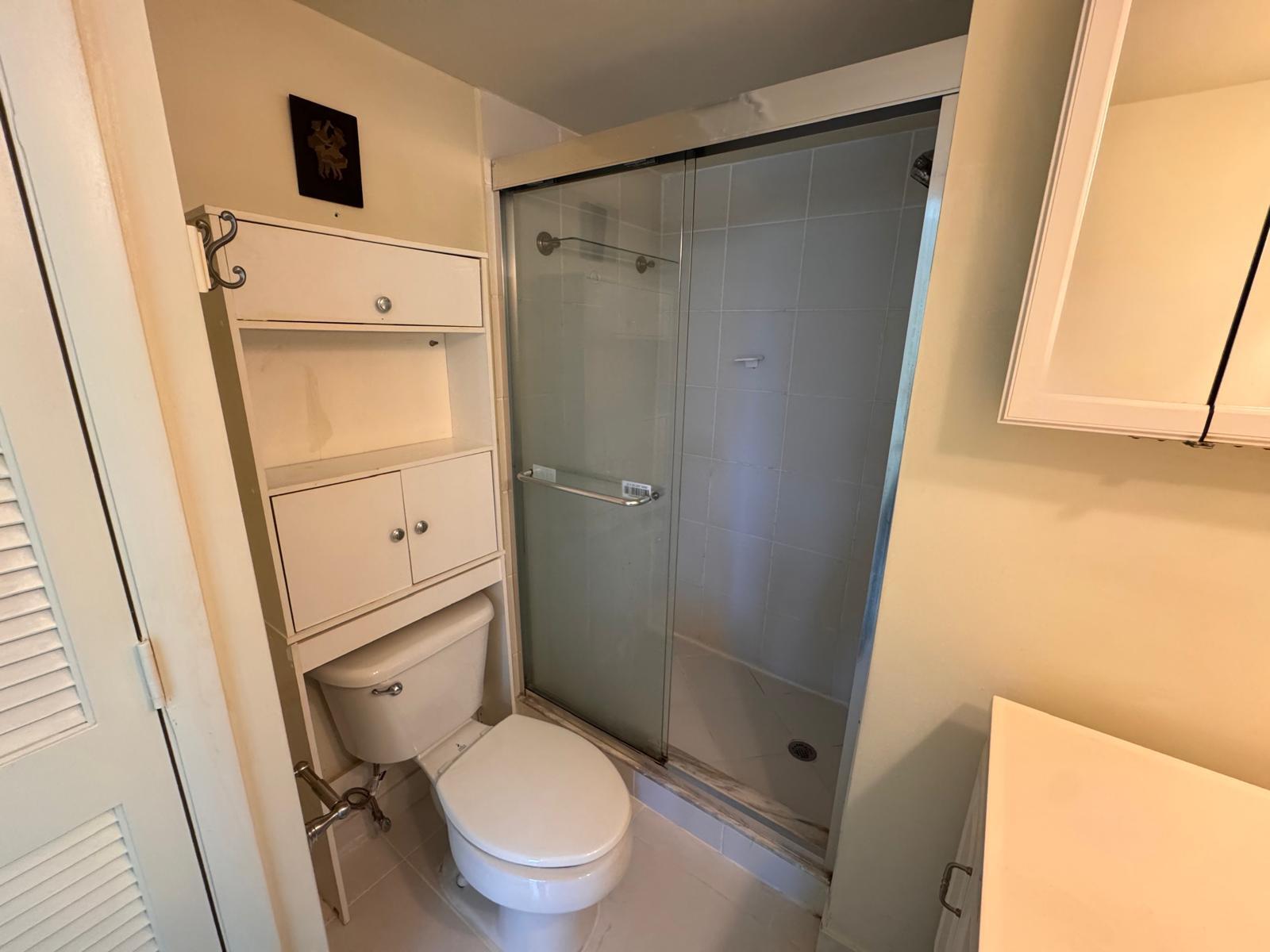 9660 Sunrise Lakes Boulevard 202 Property Photo 17