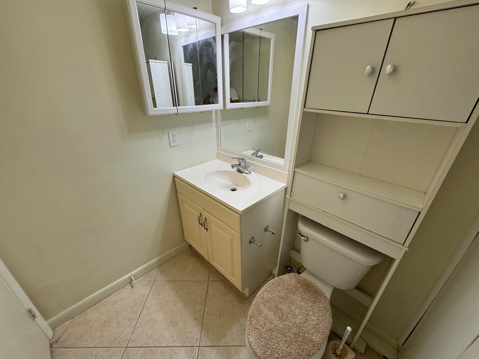 9660 Sunrise Lakes Boulevard 202 Property Photo 22