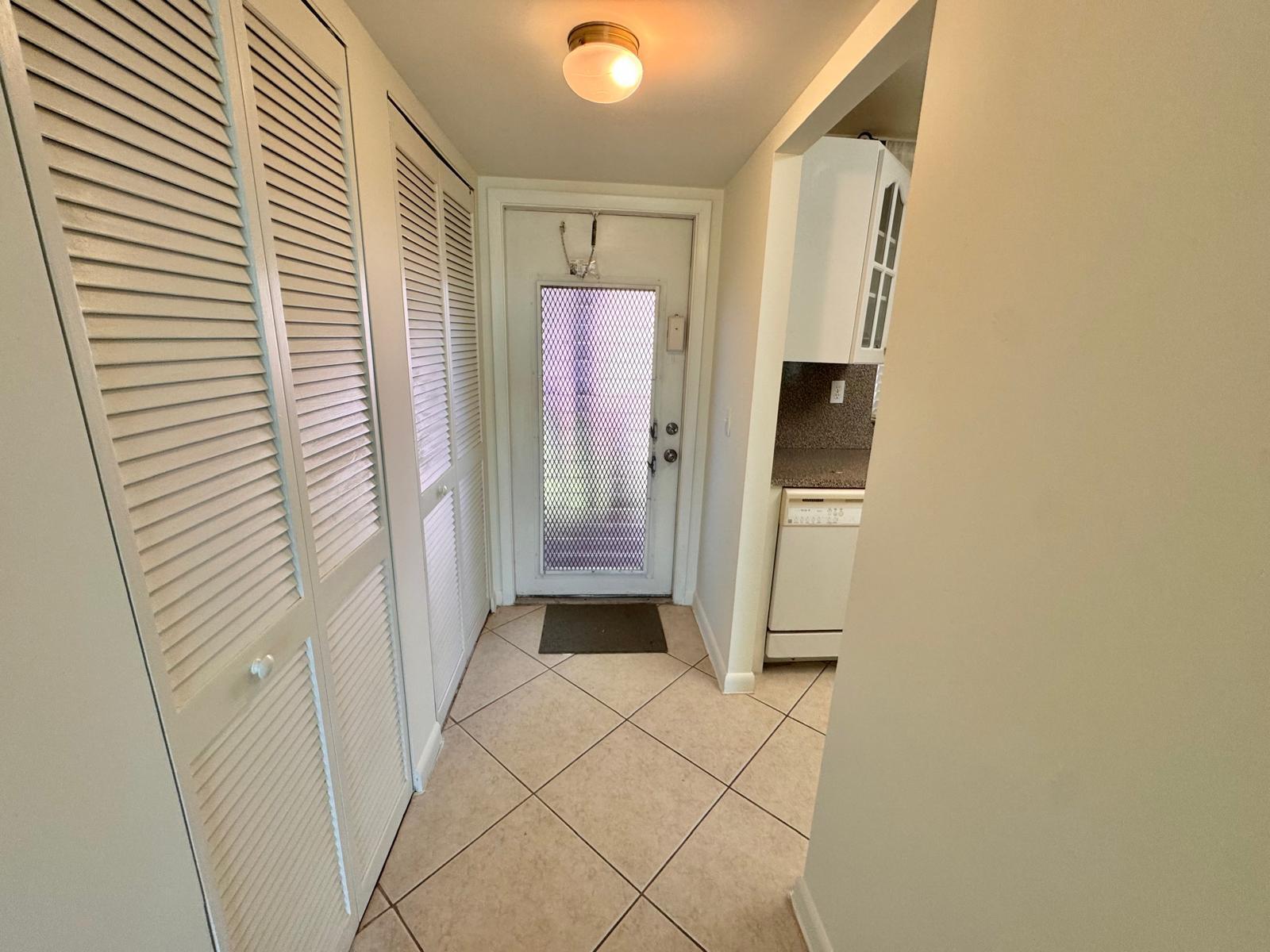 9660 Sunrise Lakes Boulevard 202 Property Photo 25