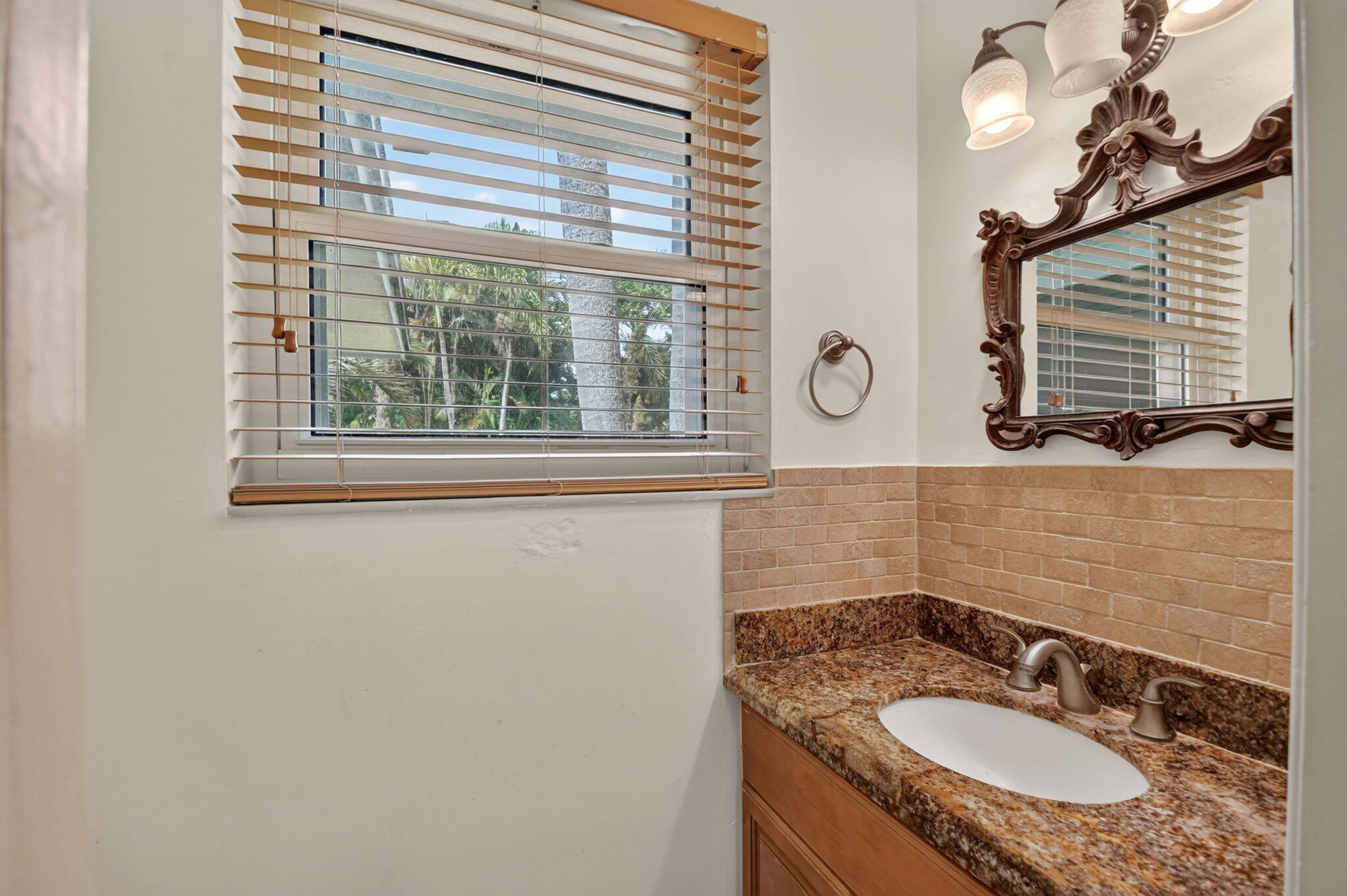 8 Bell Lane Property Photo 23