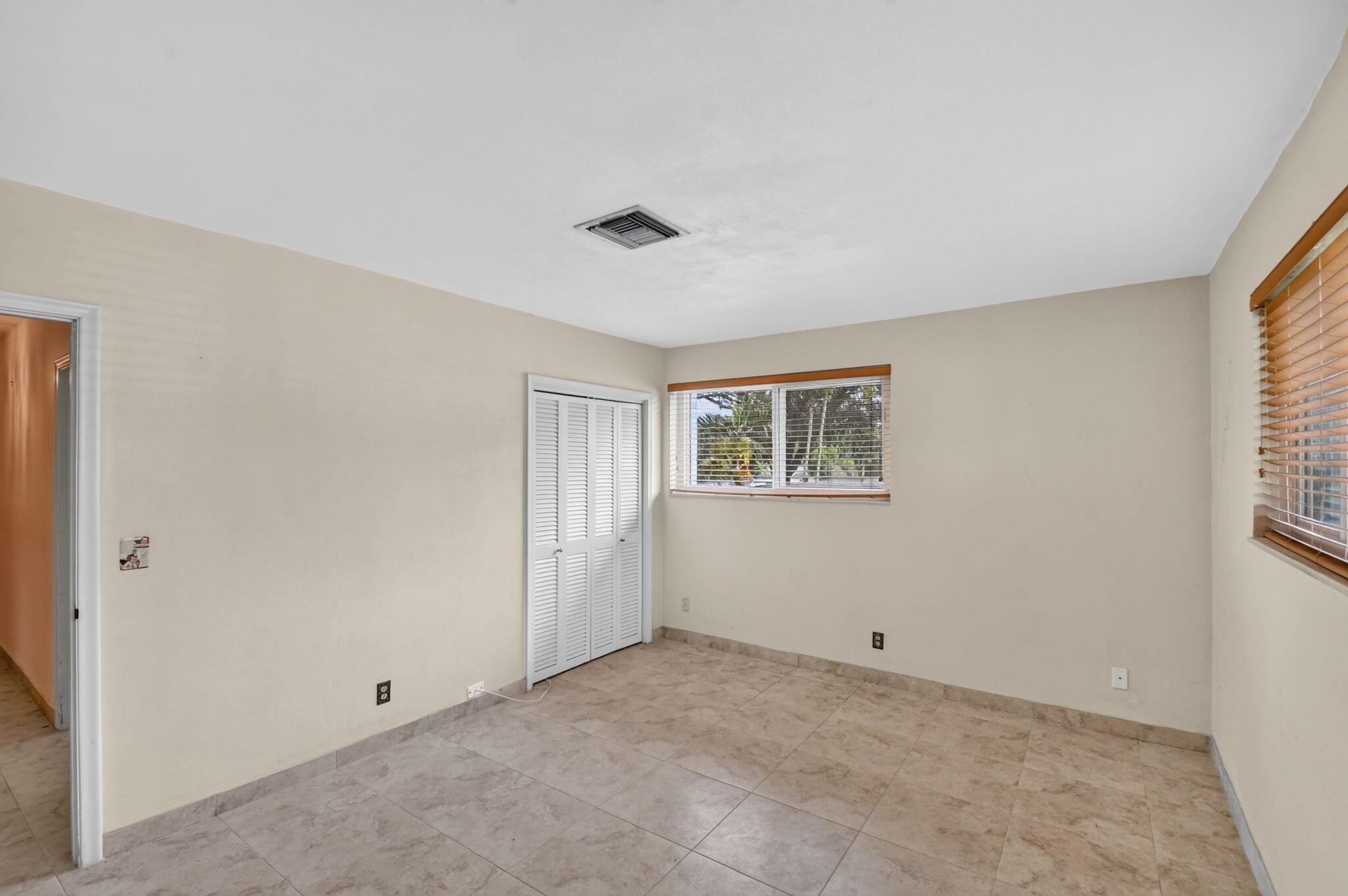 8 Bell Lane Property Photo 38