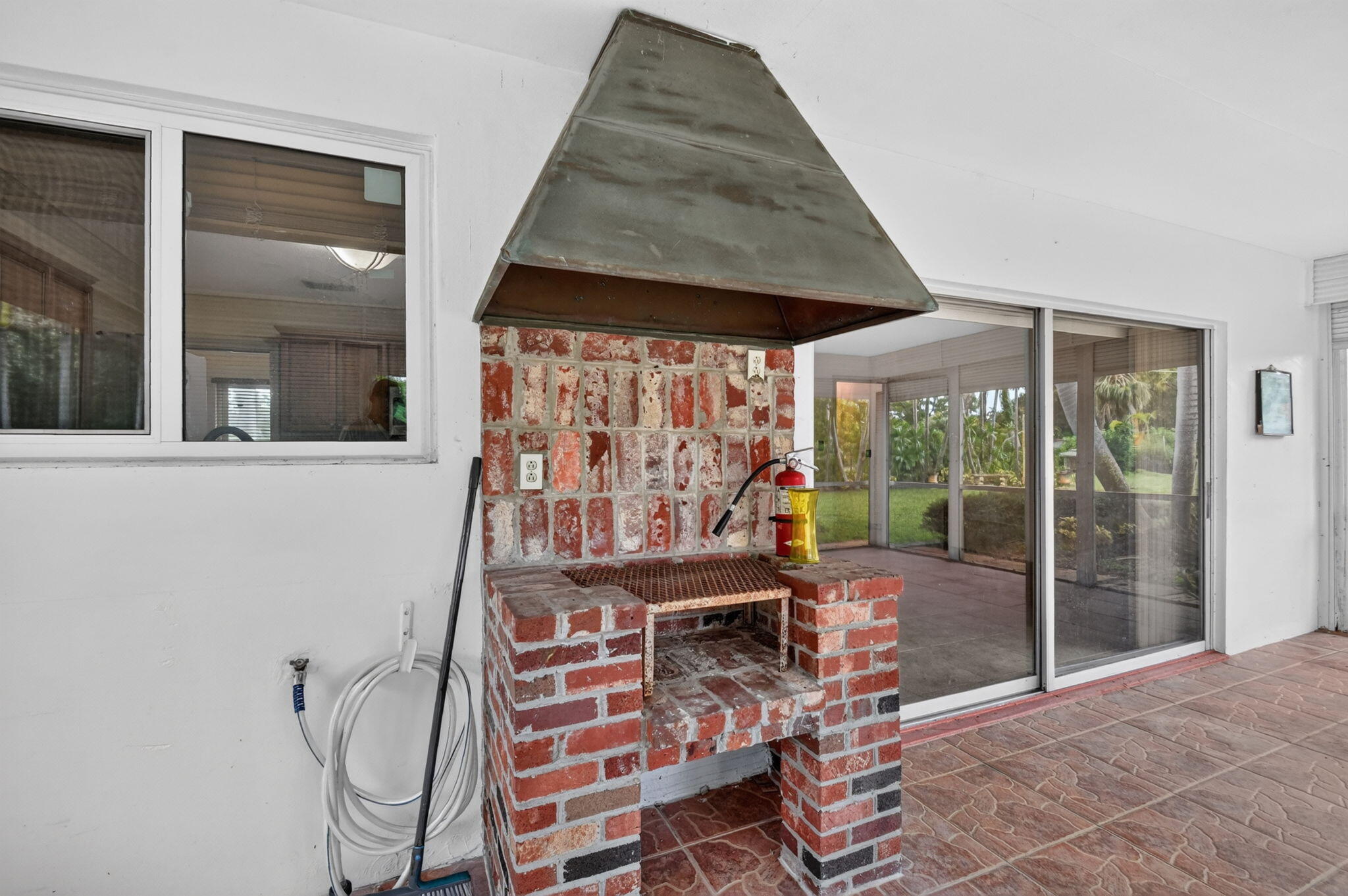 8 Bell Lane Property Photo 54