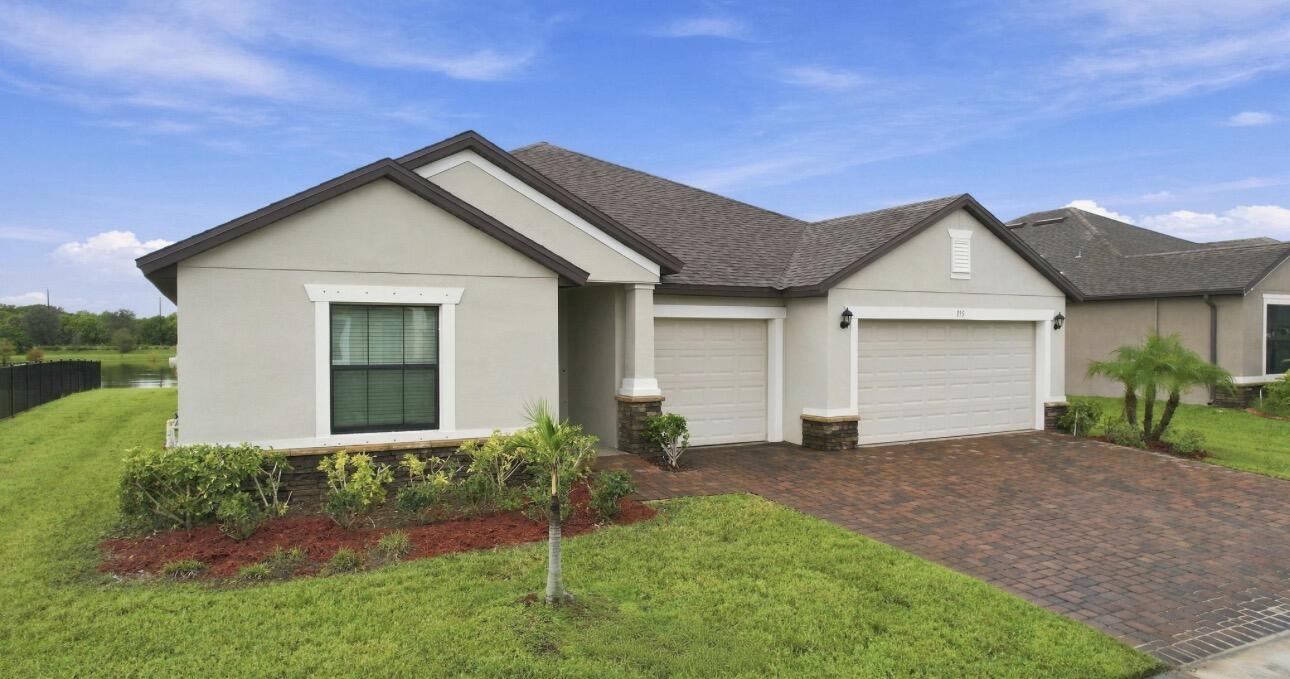 135 56th Court Property Photo 1