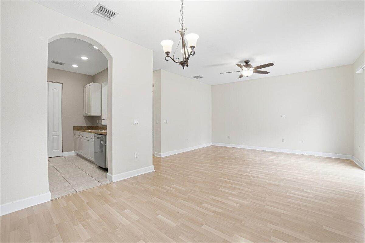 8706 Blaze Court Property Photo 10