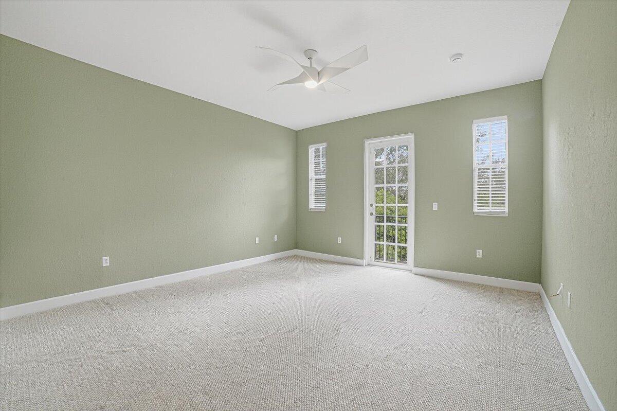 8706 Blaze Court Property Photo 21
