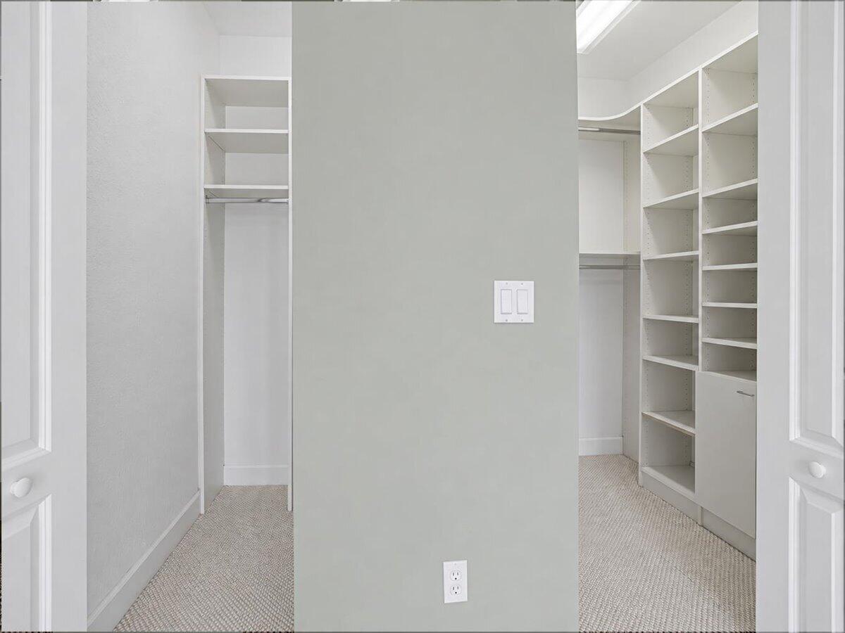 8706 Blaze Court Property Photo 25