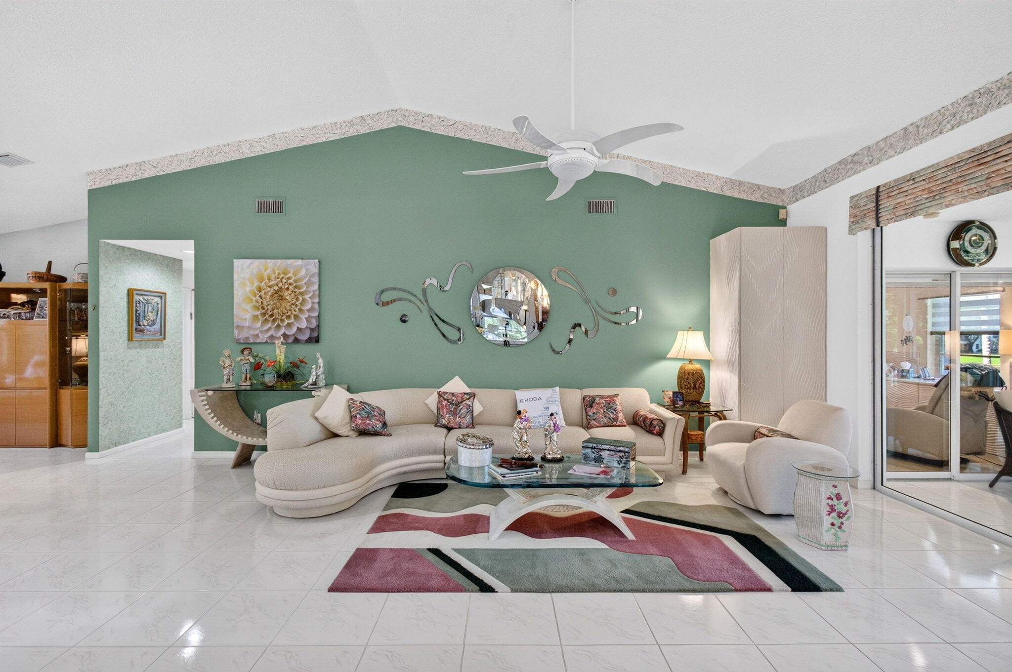 9865 Seacrest Circle 202 Property Photo 13