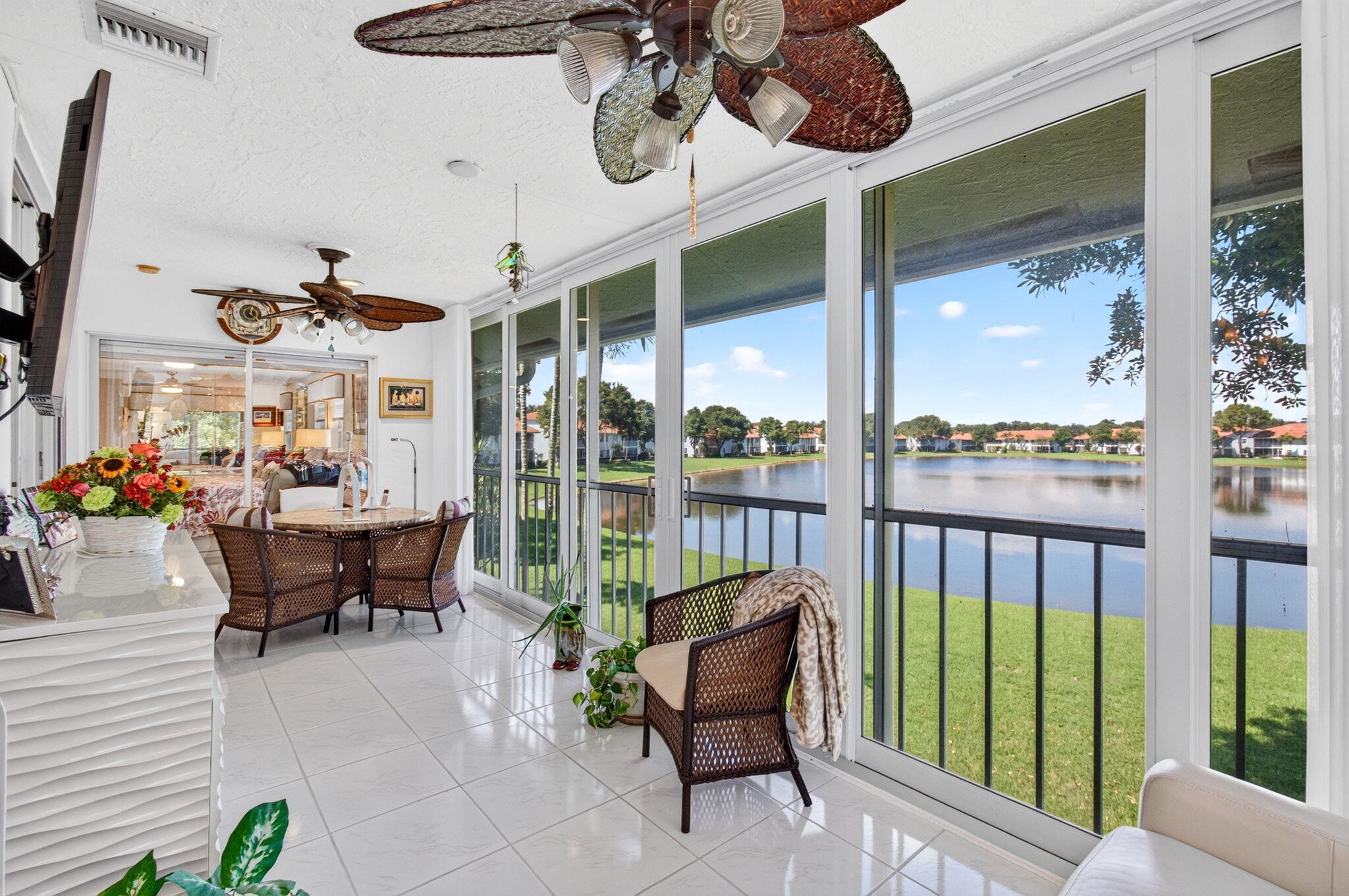 9865 Seacrest Circle 202 Property Photo 27