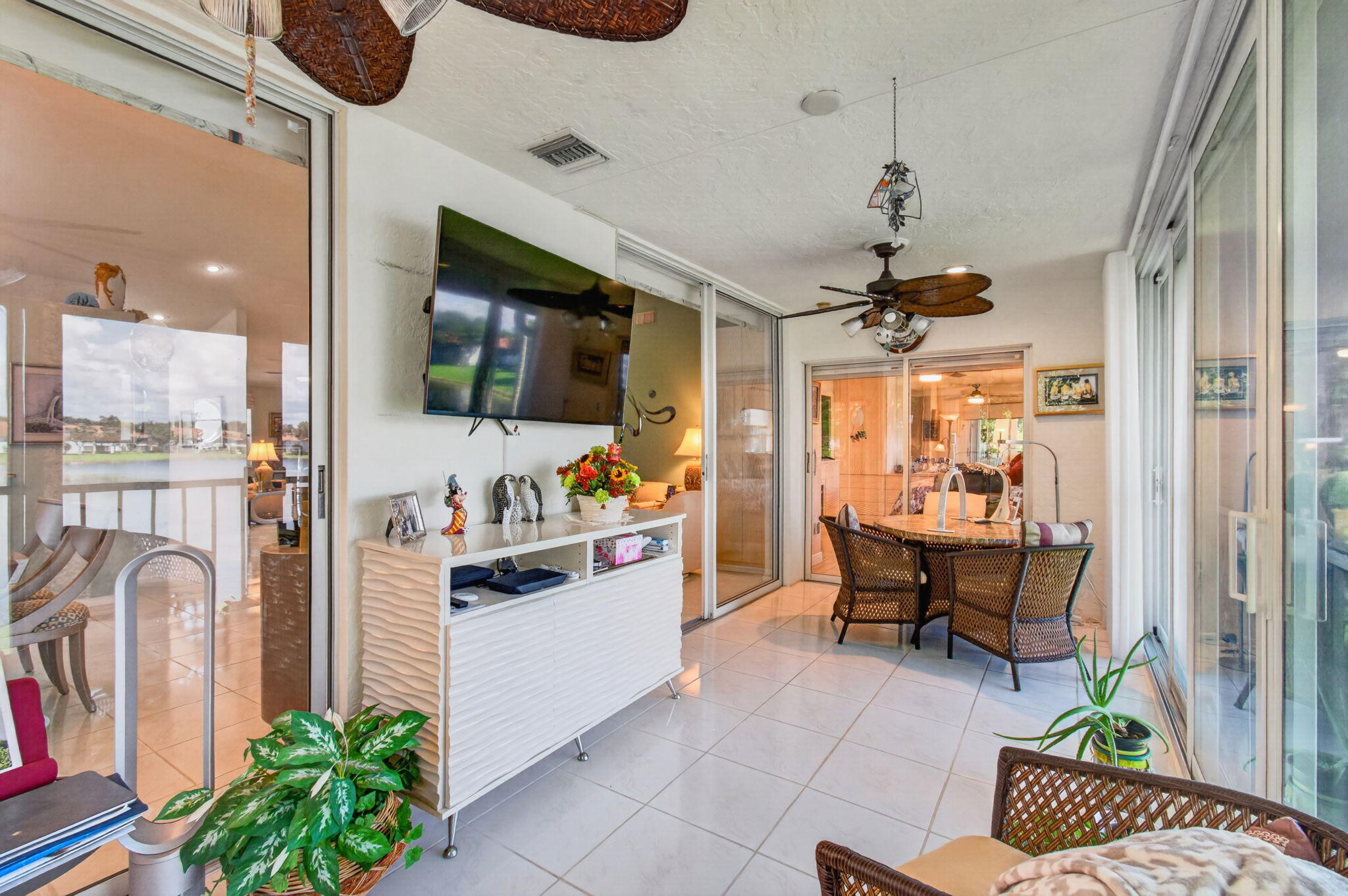 9865 Seacrest Circle 202 Property Photo 28