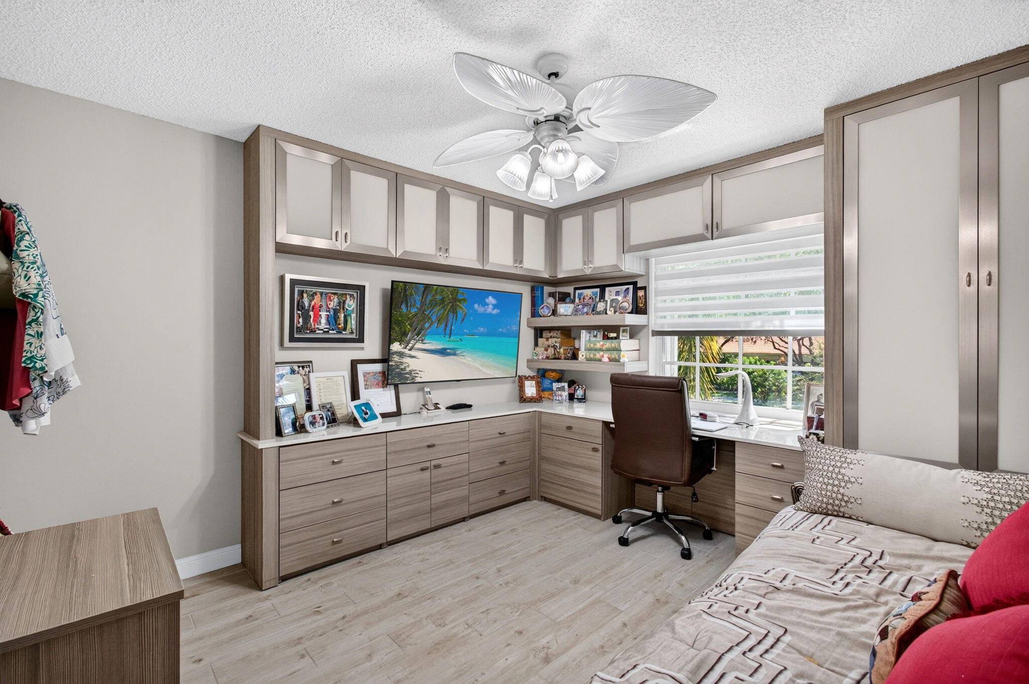 9865 Seacrest Circle 202 Property Photo 42