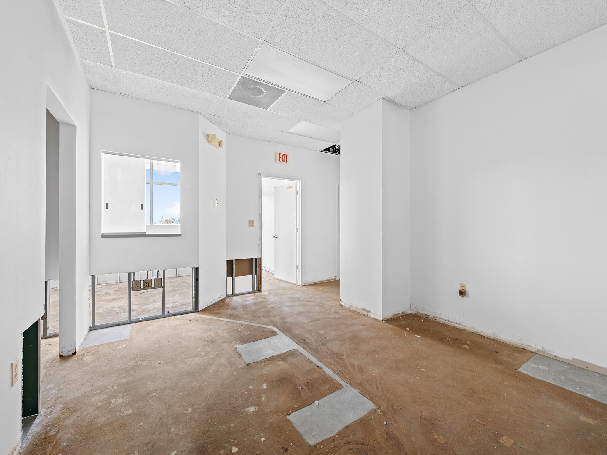 3700 N Ocean Property Photo 11