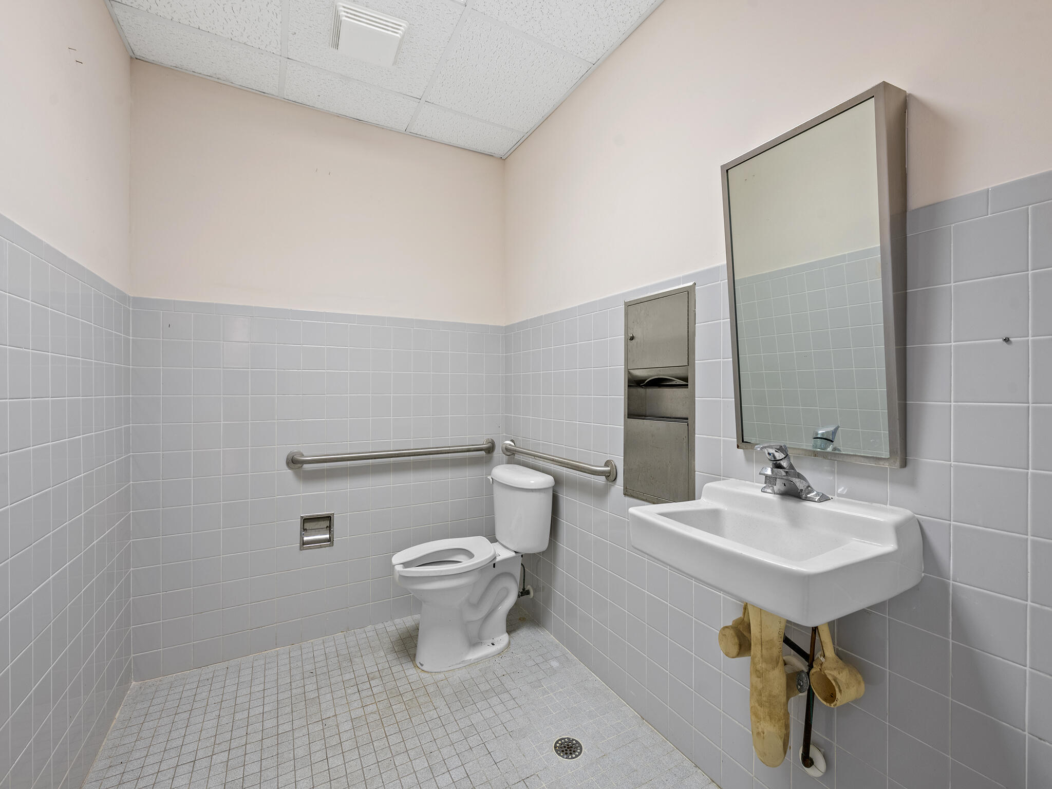 3700 N Ocean Property Photo 14