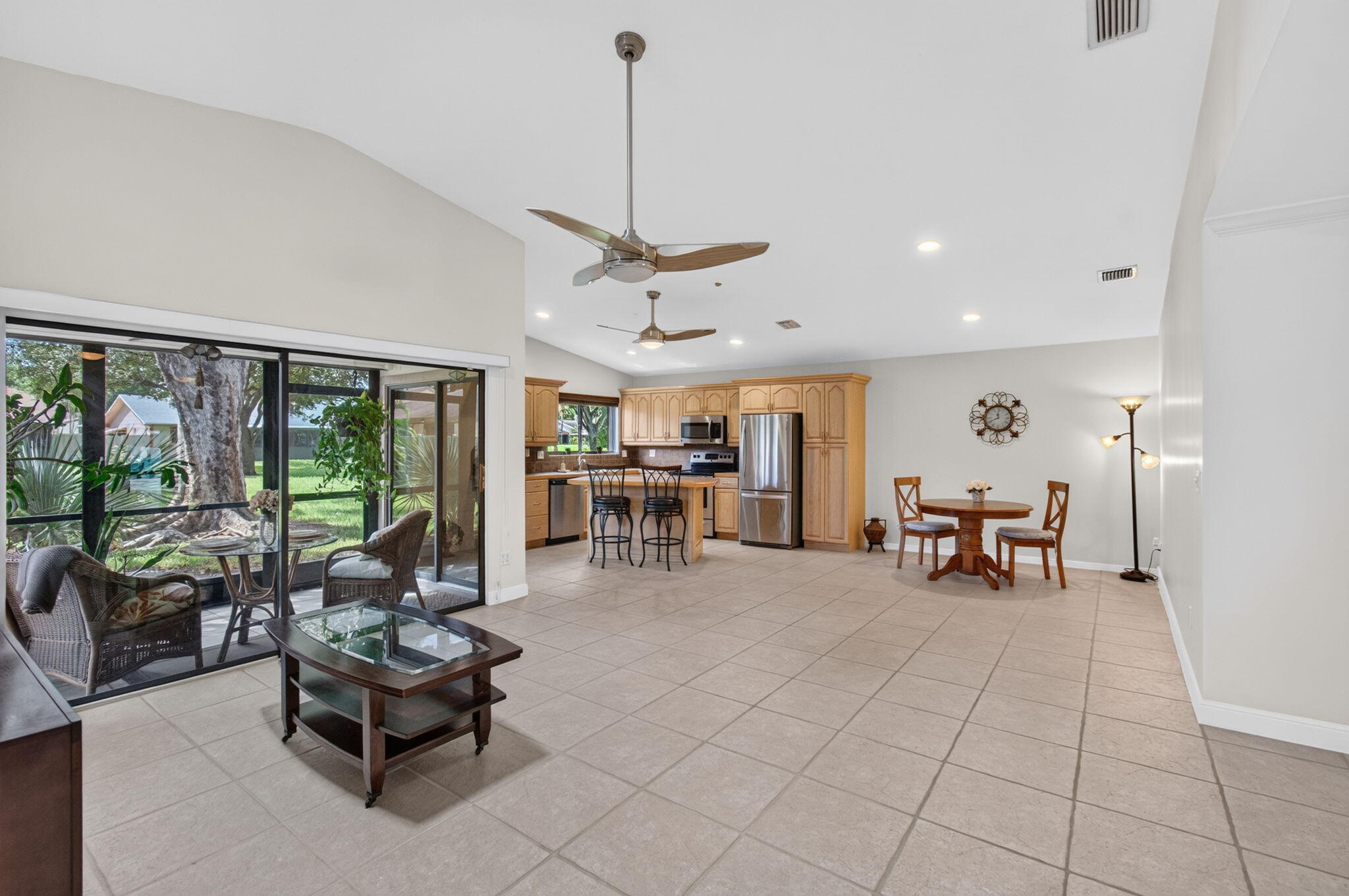 4 Fawlkland Circle Property Photo 3