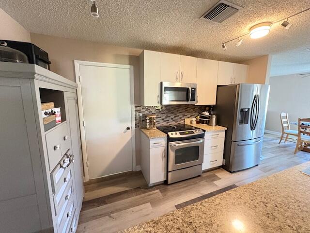 10313 Boynton Place Circle Property Photo 14