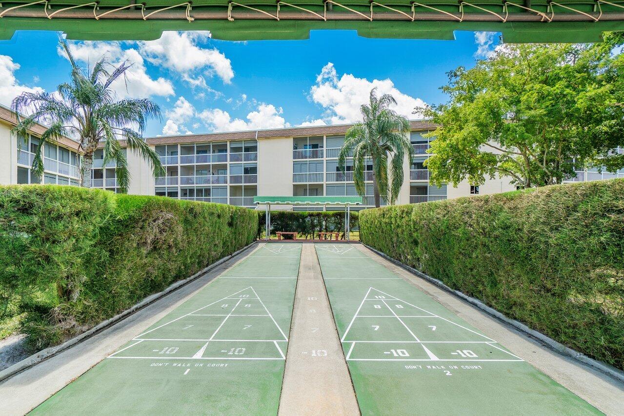 700 Village Green Court 319 Property Photo 29