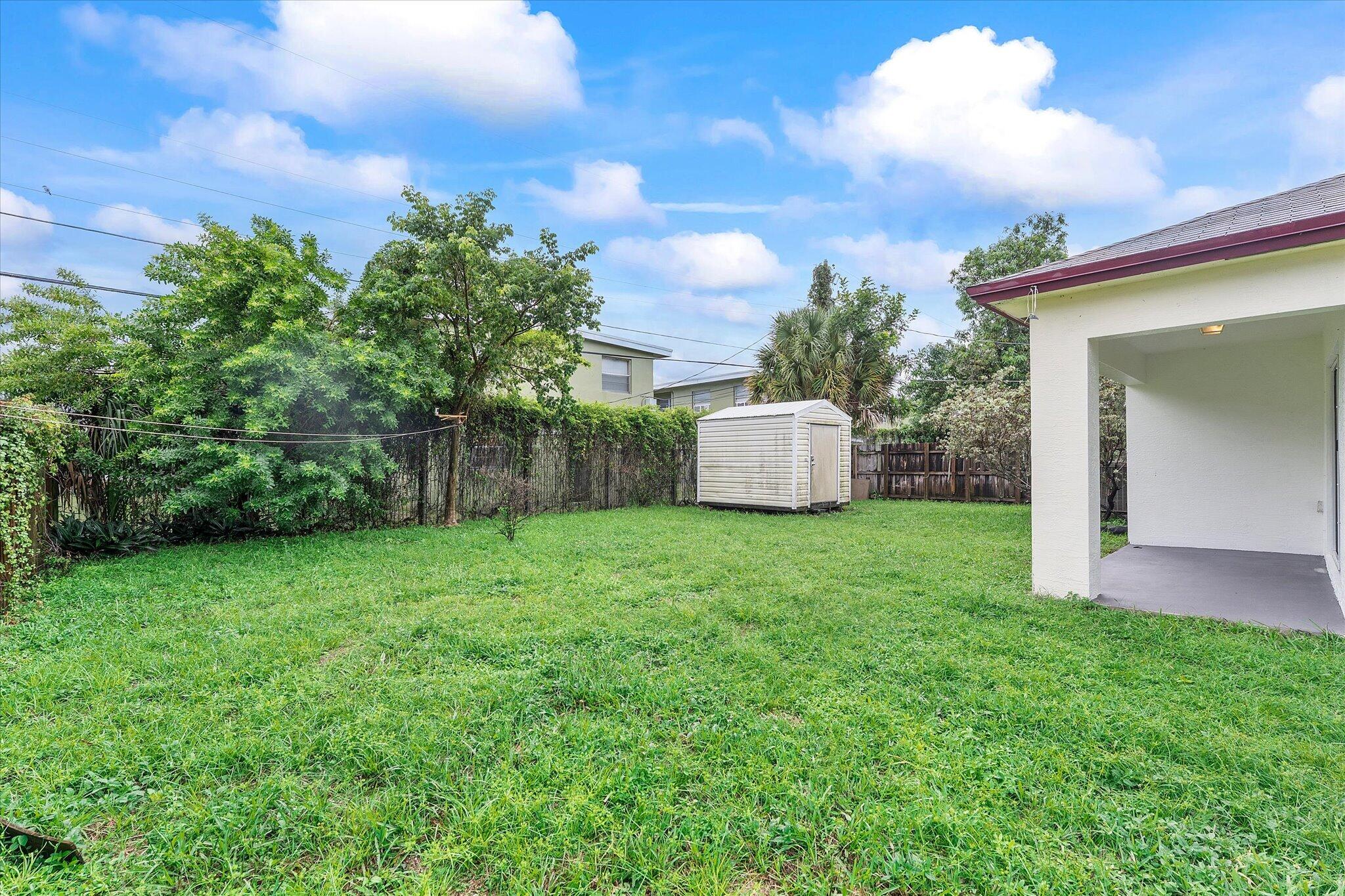 2212 Nw 9th Court Property Photo 21