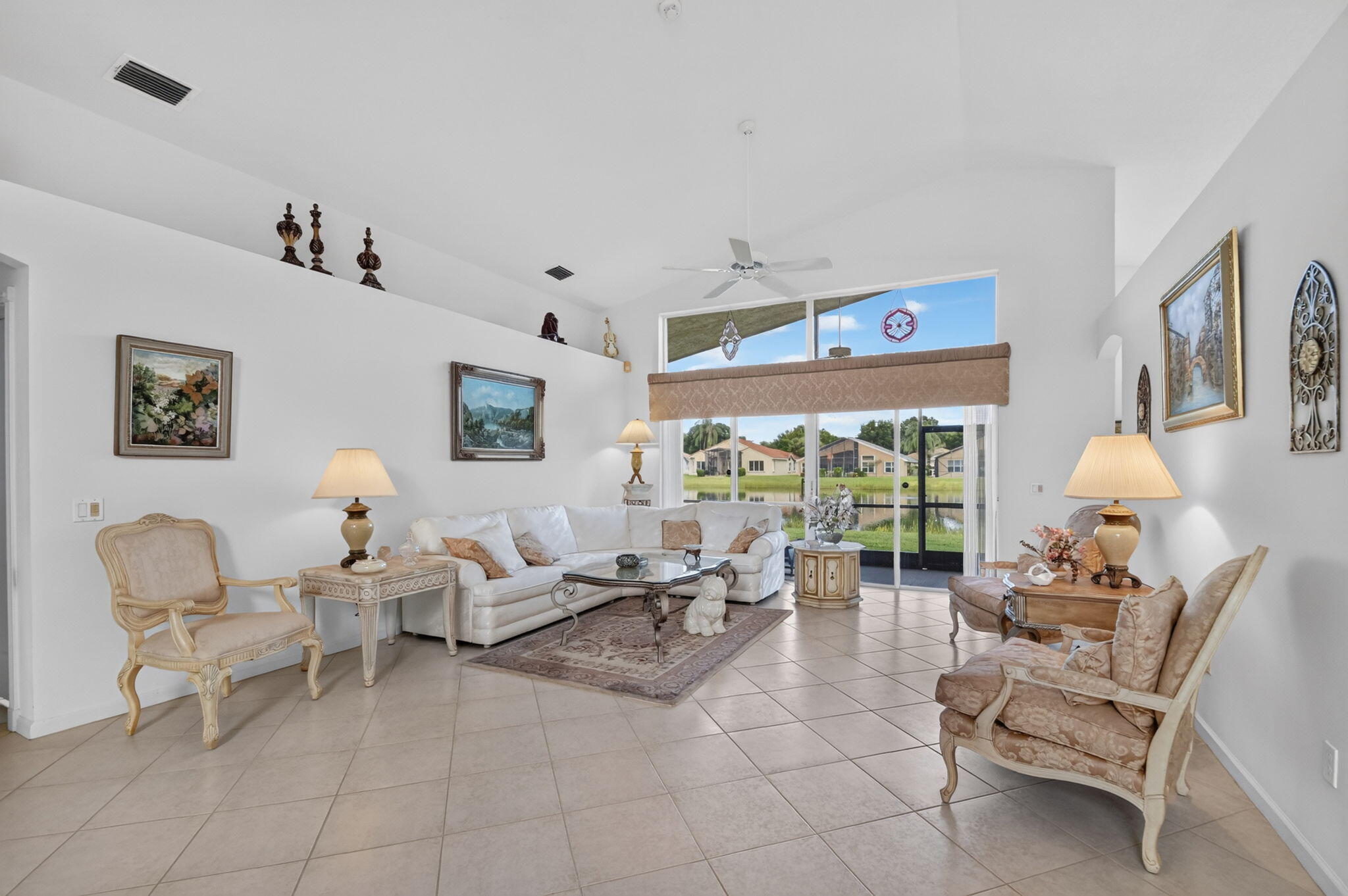 11723 Caracas Boulevard Property Photo 8