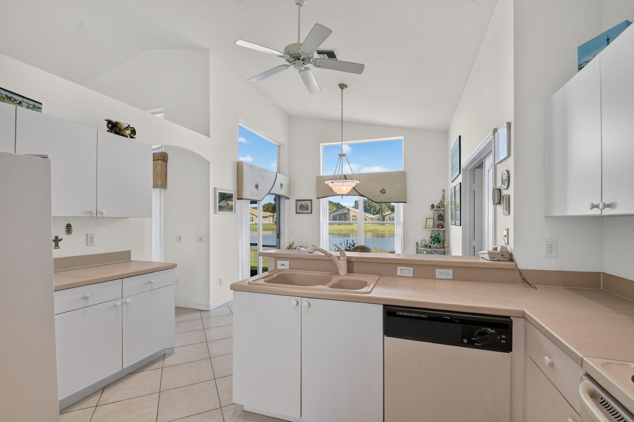 11723 Caracas Boulevard Property Photo 16