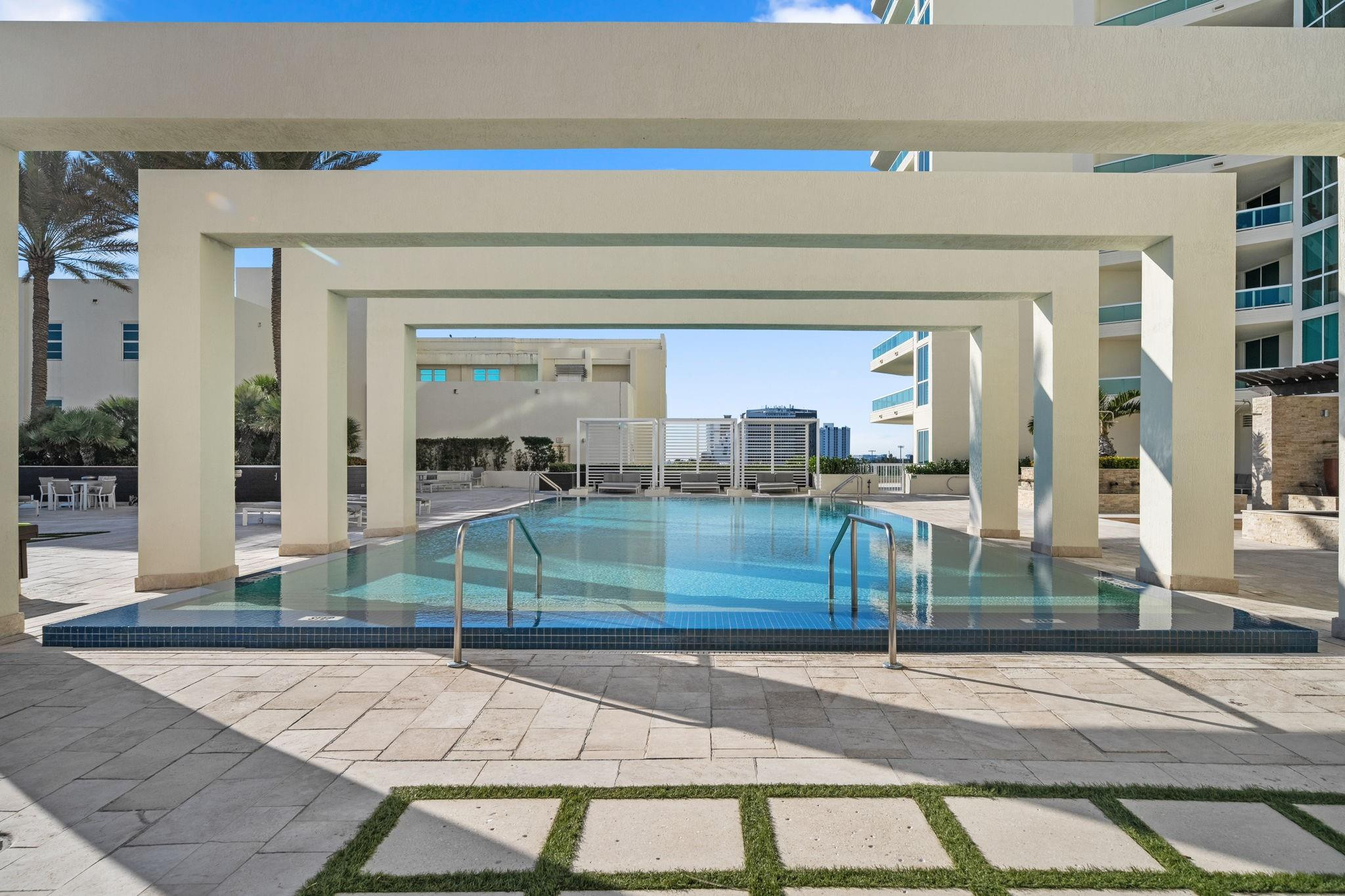 101 S Fort Lauderdale Beach Boulevard 1807 Property Photo 31