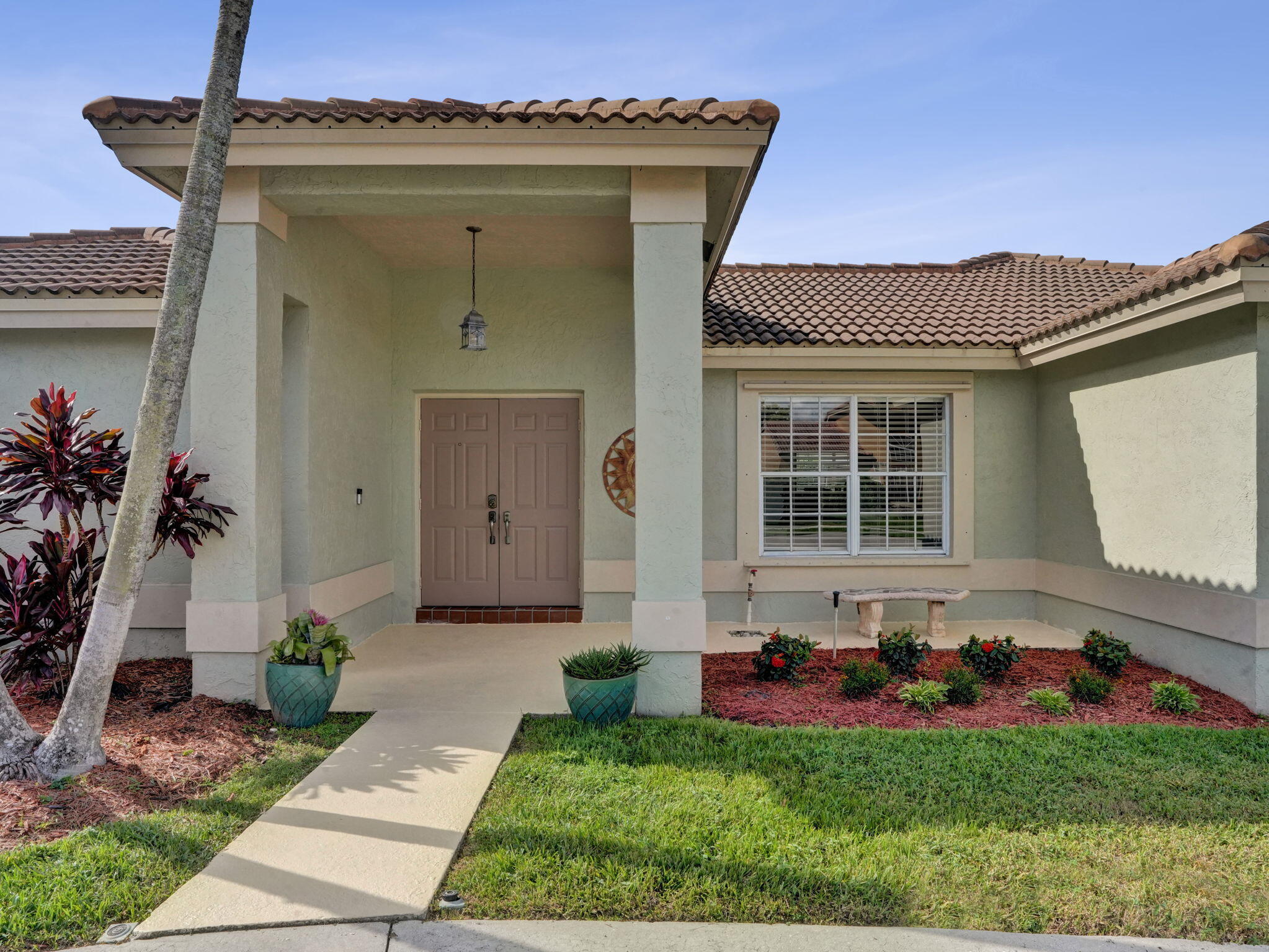 4312 Nw 54th Street Property Photo 5