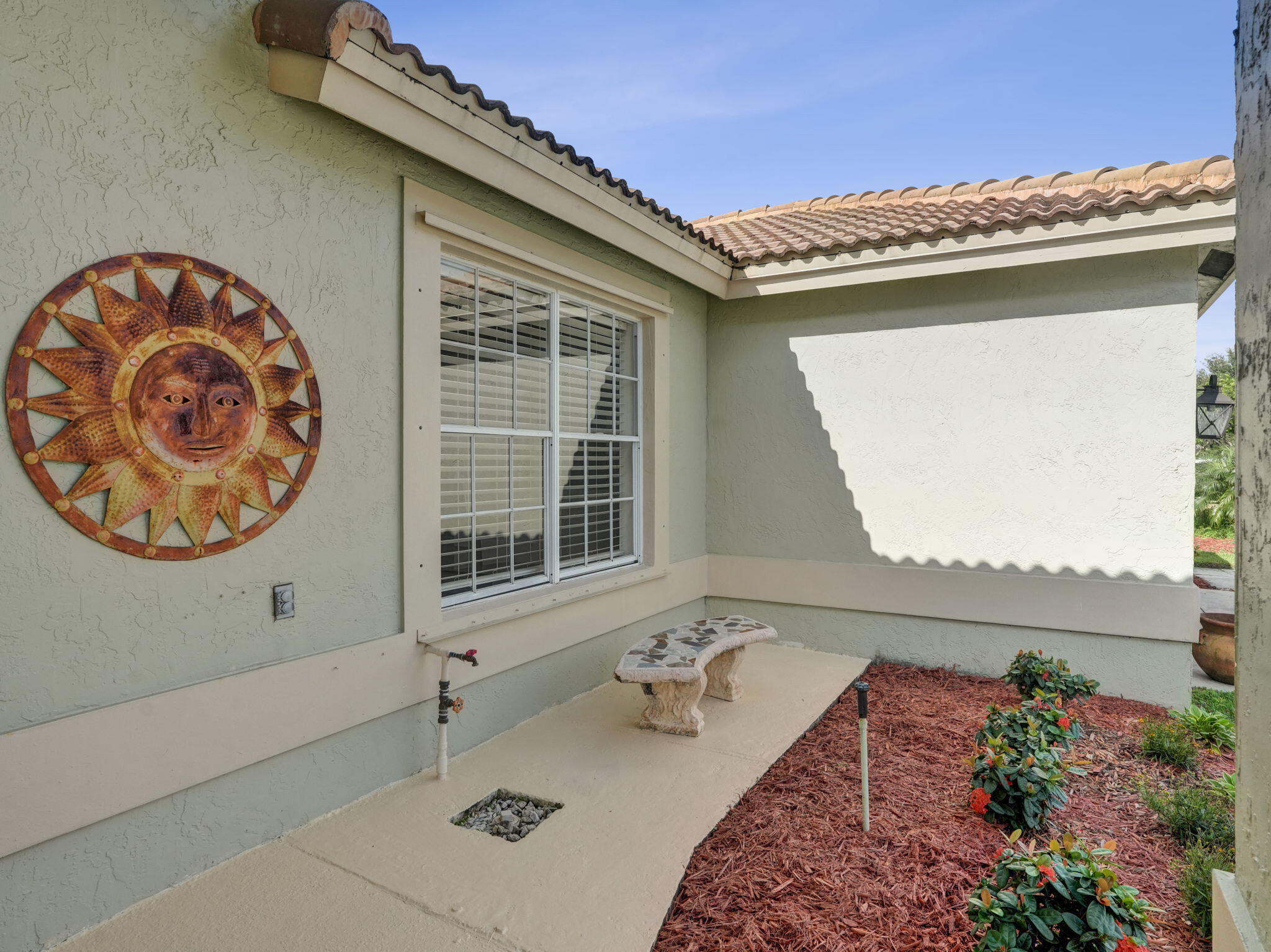 4312 Nw 54th Street Property Photo 7