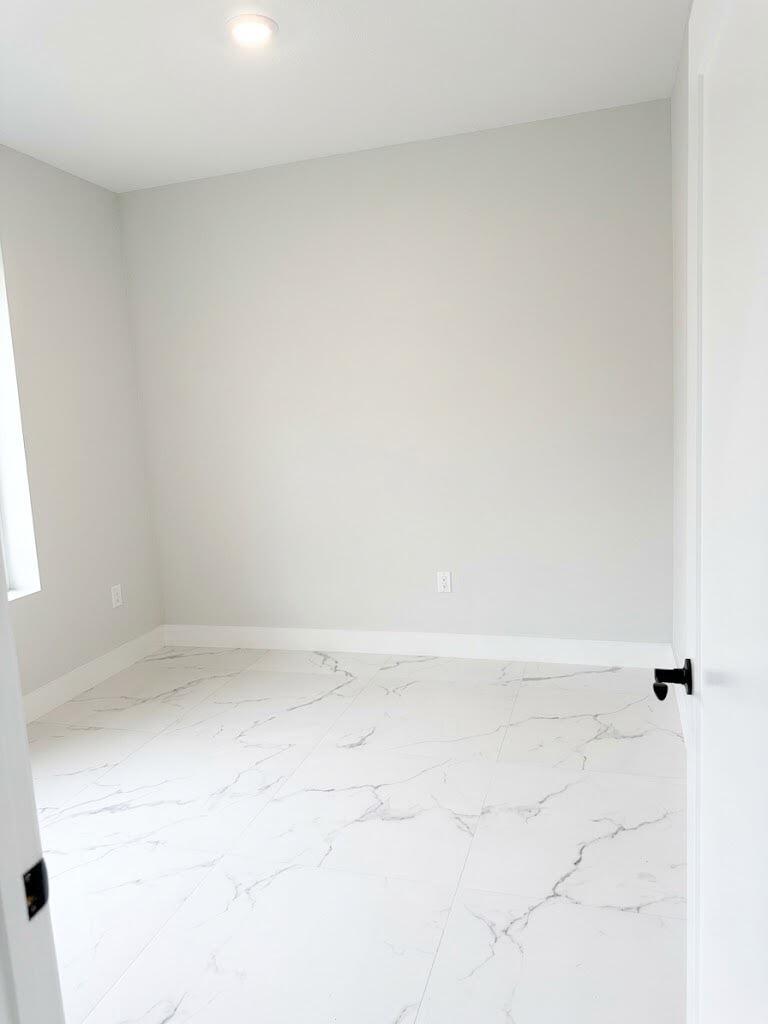 2405 Conway Avenue N Property Photo 11