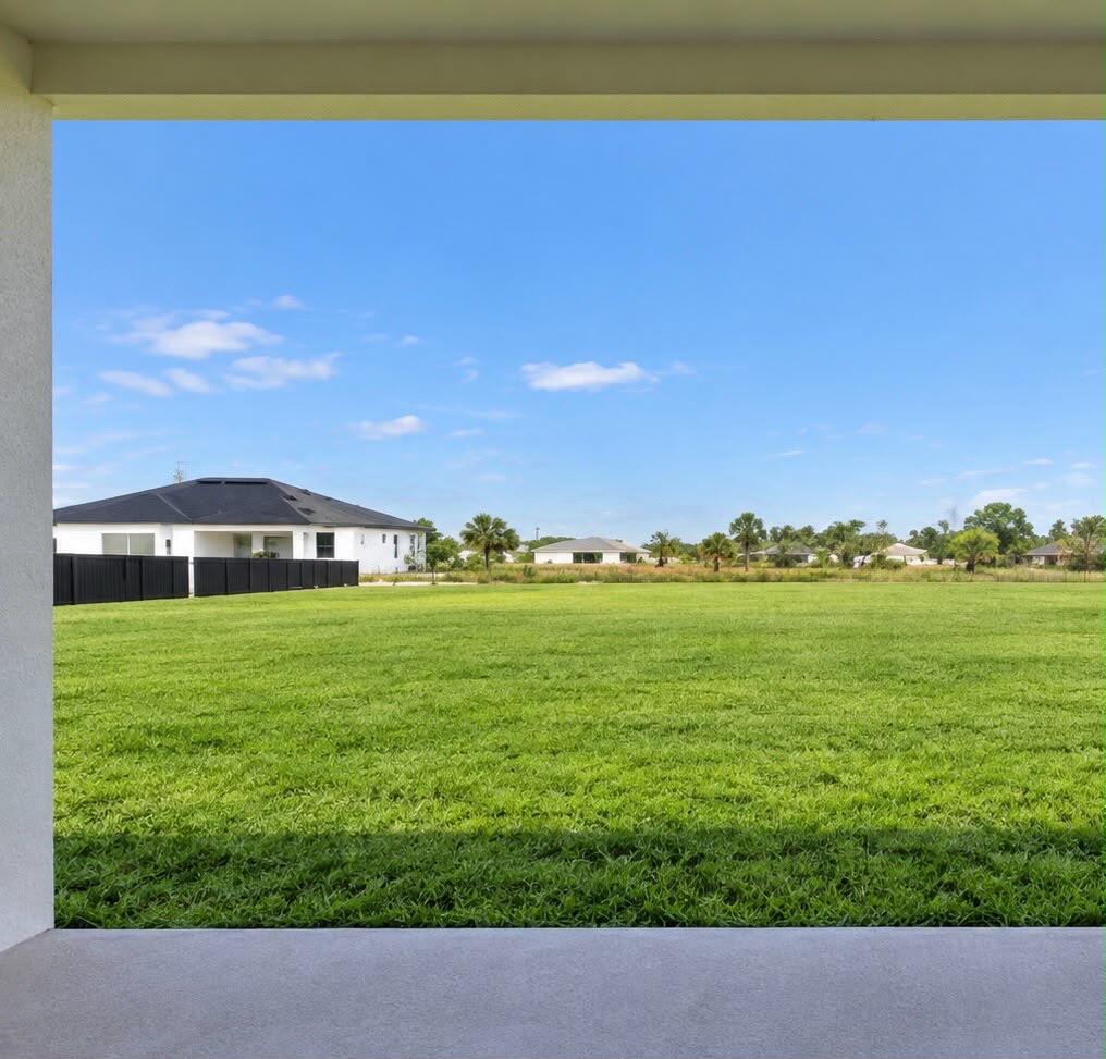 2405 Conway Avenue N Property Photo 16