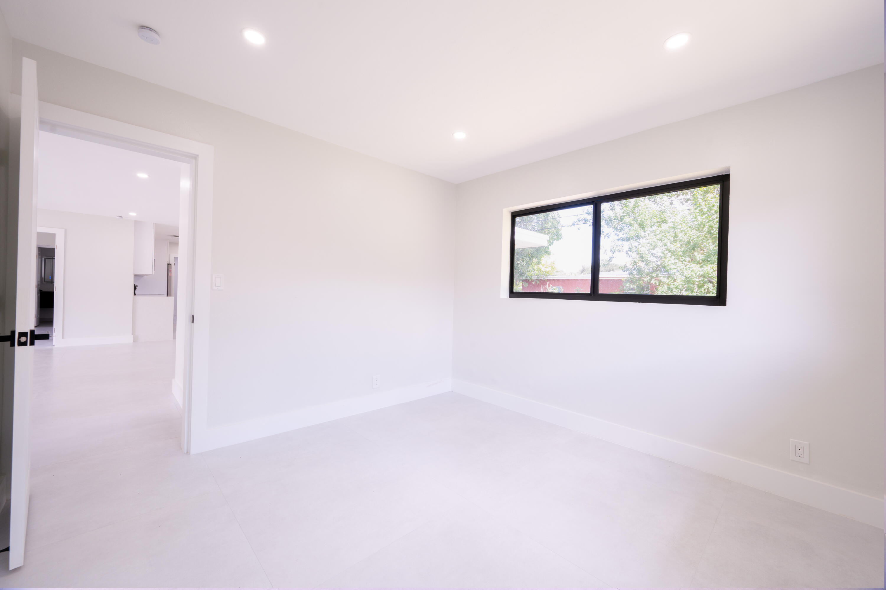 810 Wyoming Avenue Property Photo 35