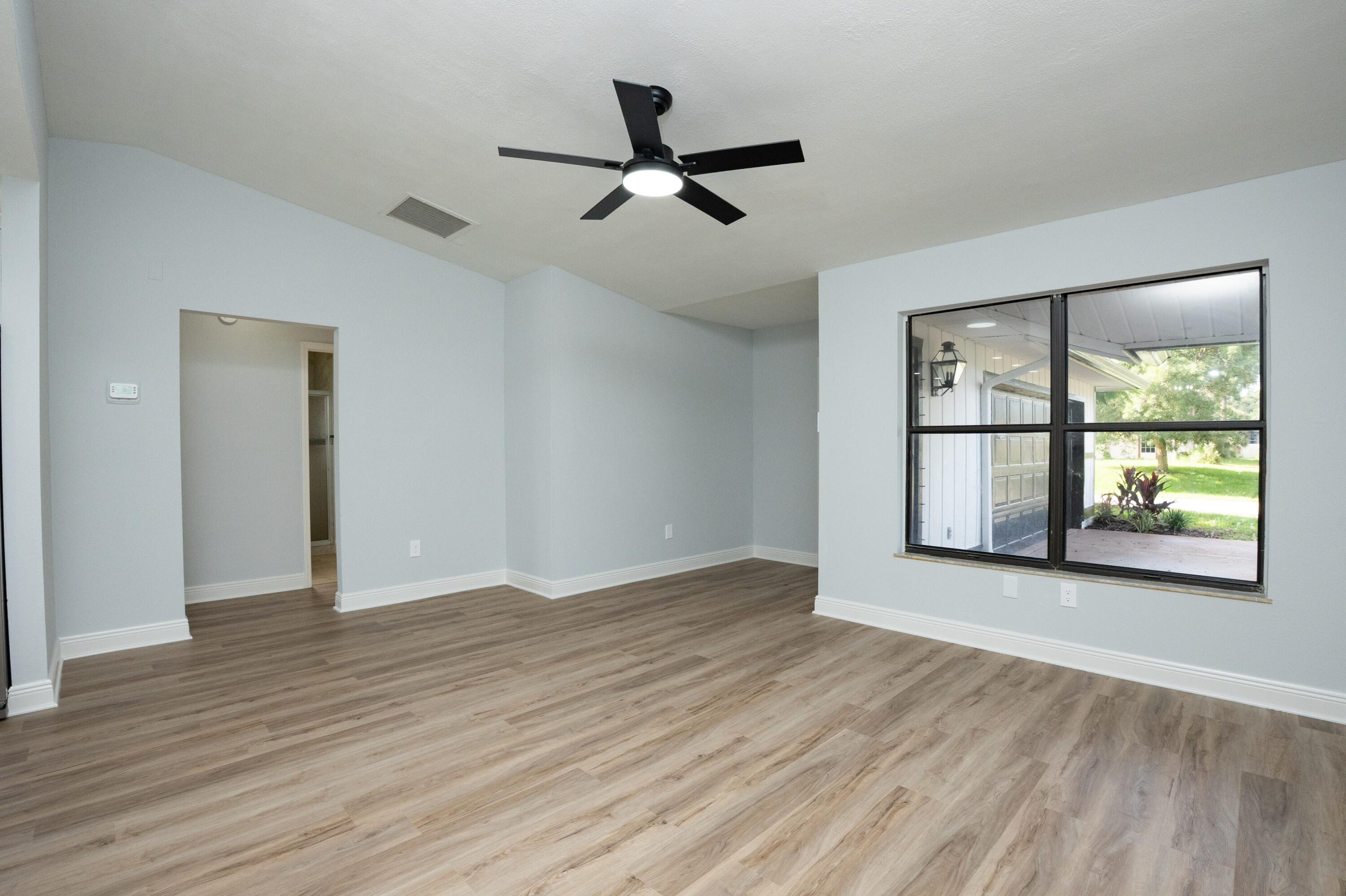 1855 Sw Bradway Lane Property Photo 2