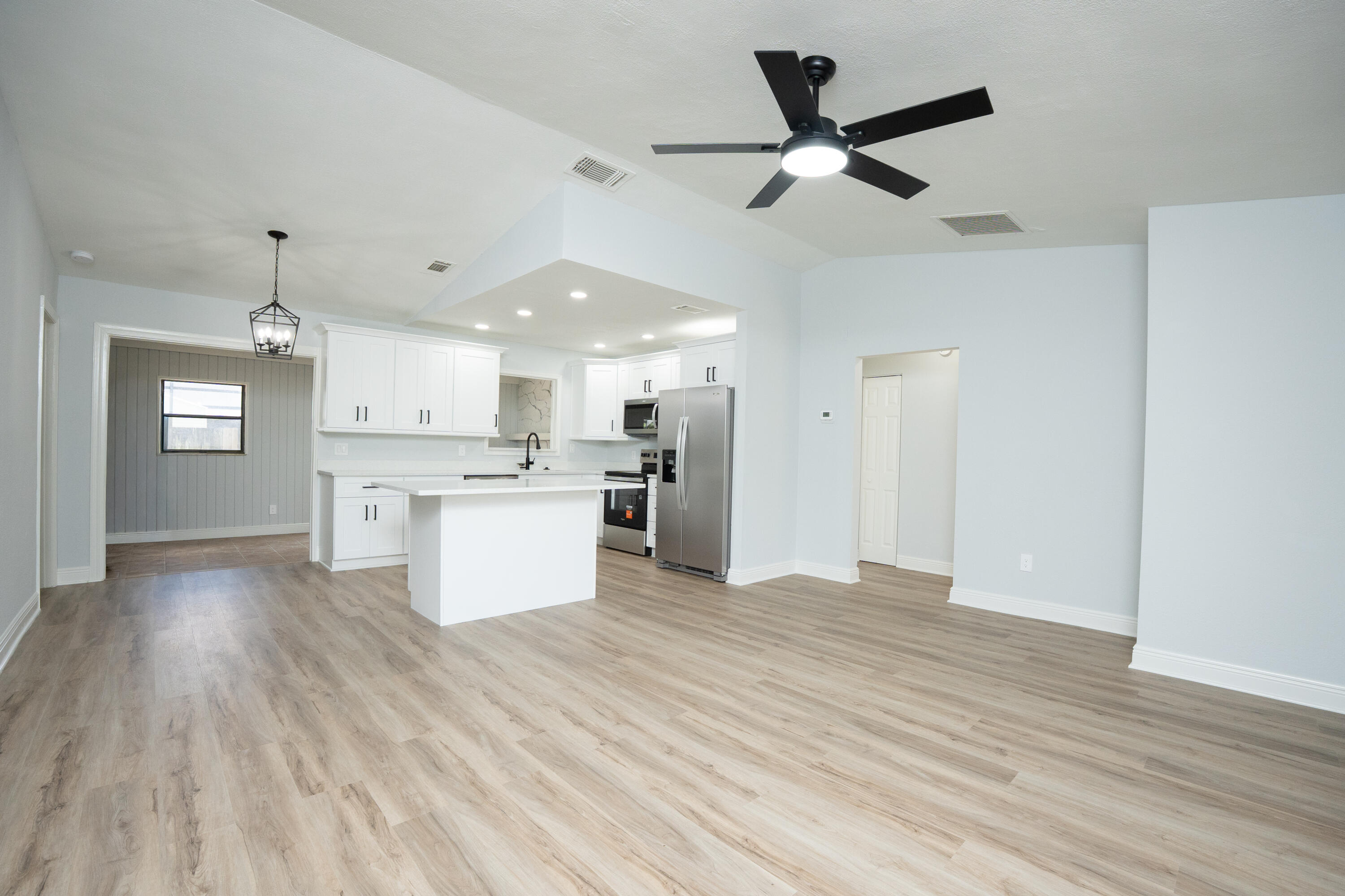 1855 Sw Bradway Lane Property Photo 7