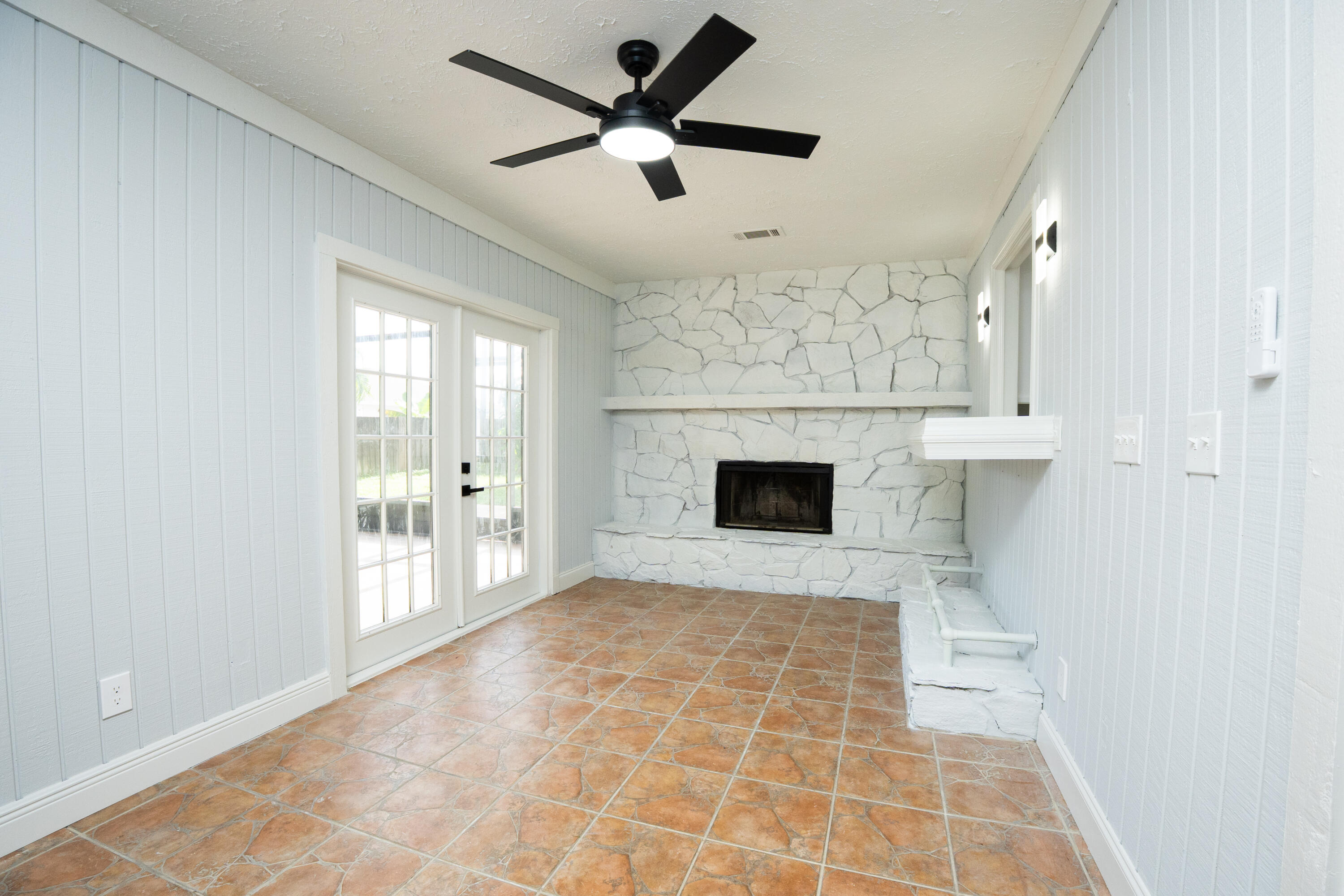 1855 Sw Bradway Lane Property Photo 9